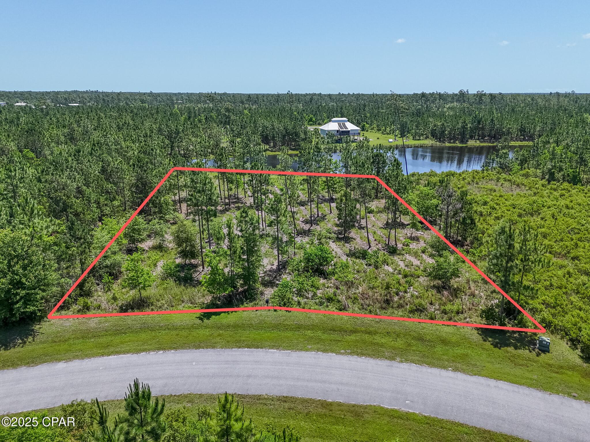 110 Calmwater Circle, Wewahitchka, Florida image 3