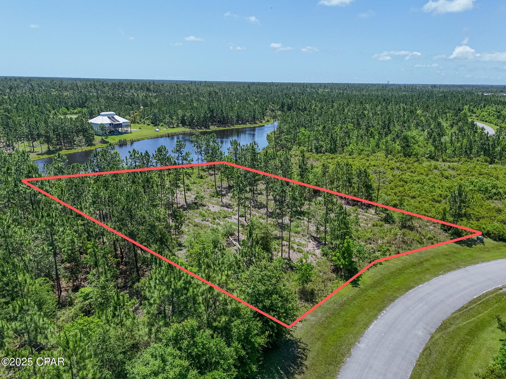 110 Calmwater Circle, Wewahitchka, Florida image 4