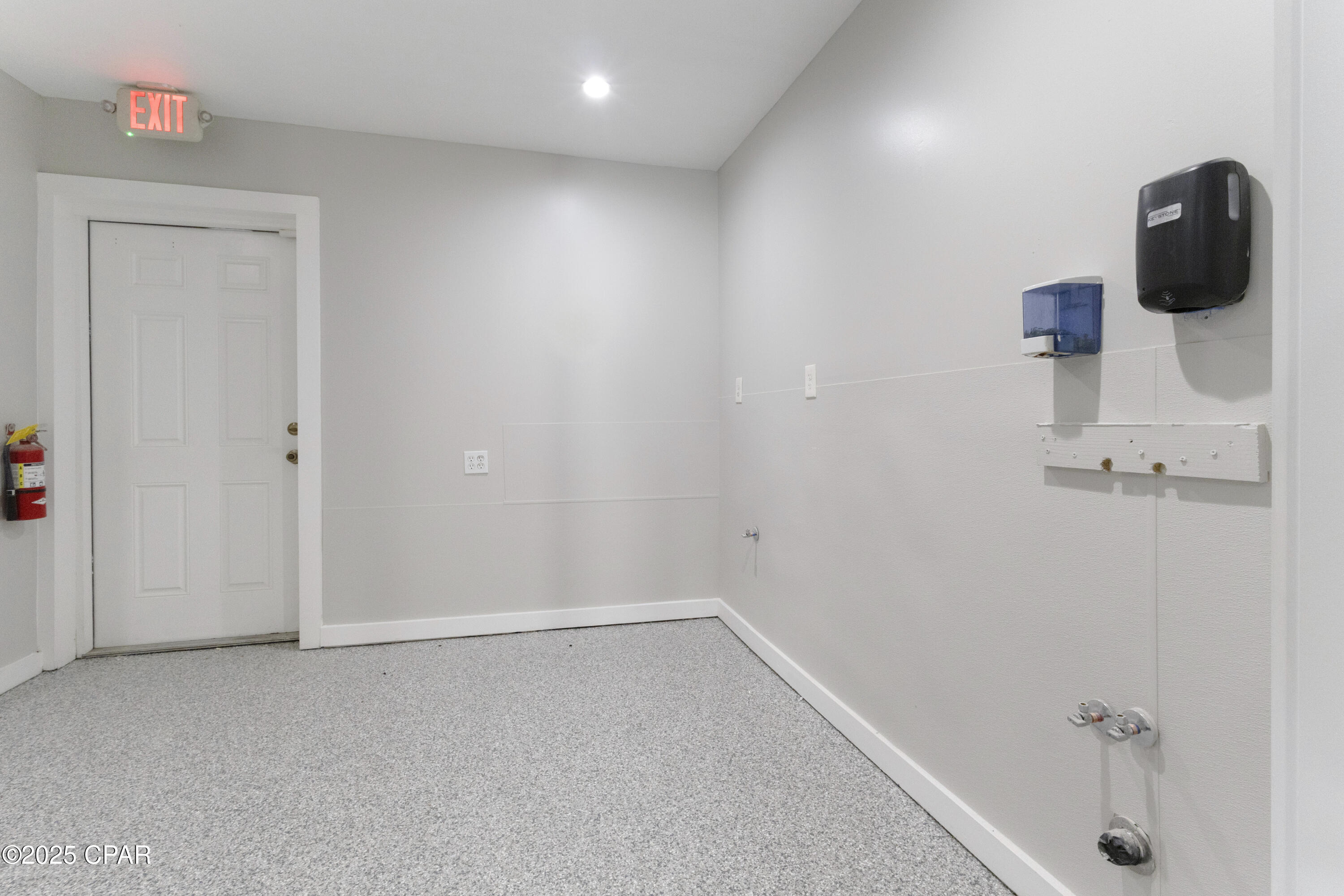 Image 10 For 715-717 Tyndall Parkway