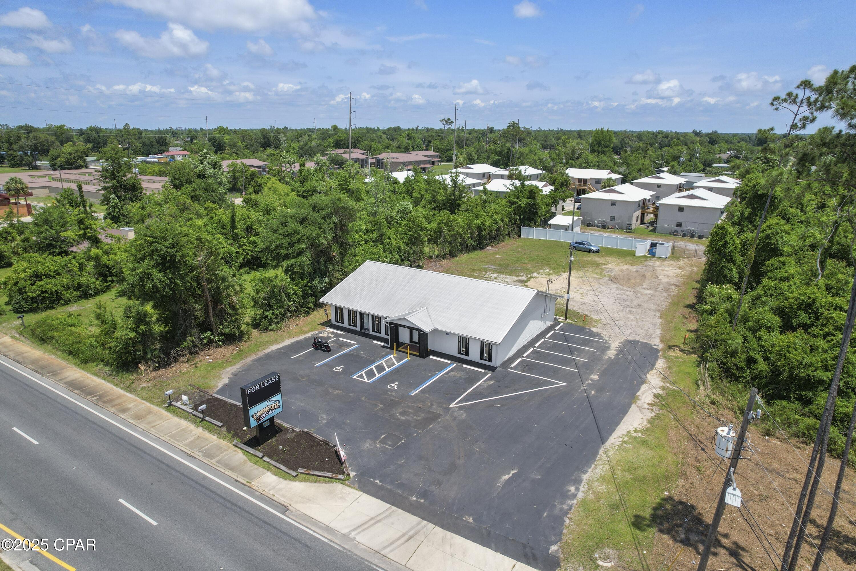 Image 2 For 715-717 Tyndall Parkway