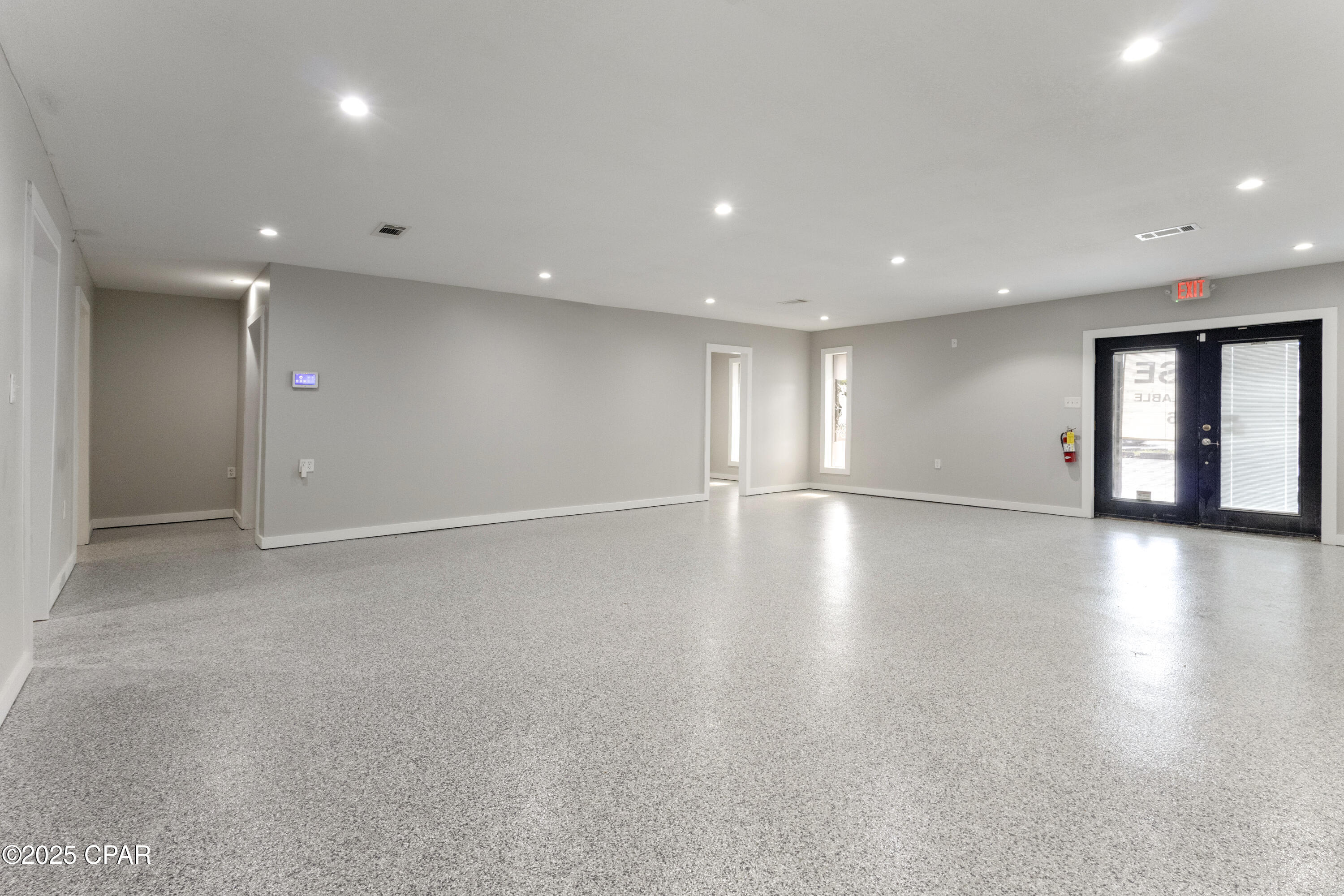 Image 6 For 715-717 Tyndall Parkway