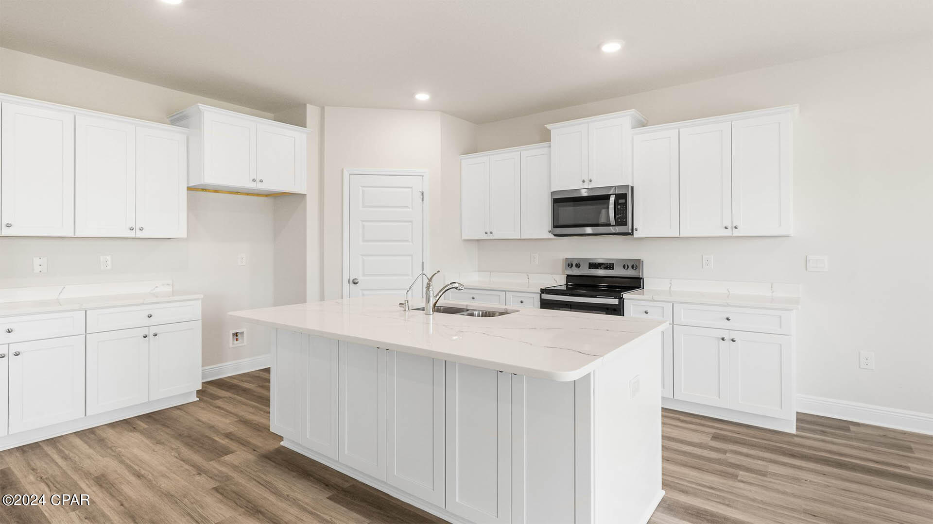 6548 Haskins Drive, Panama City, Florida image 13