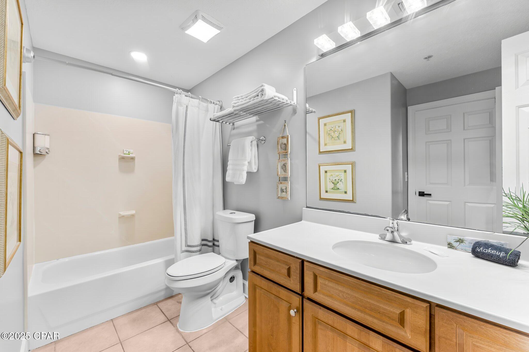 Image 17 For 10519 Front Beach Road 1704b