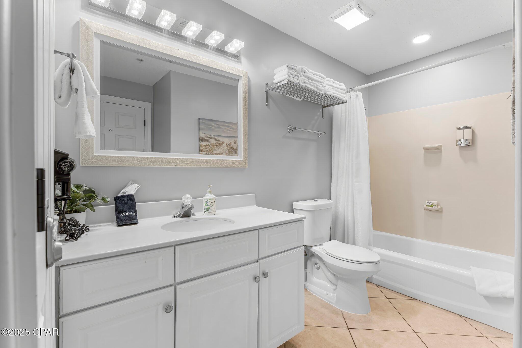 10519 Front Beach Road #2204B, Panama City Beach, Florida image 13