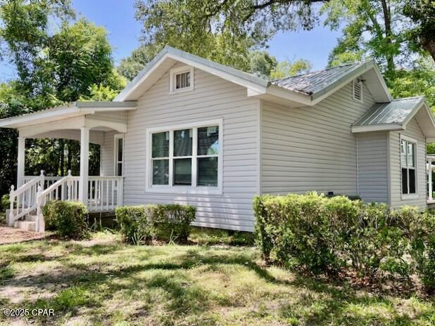1038 E 8th Avenue, Graceville, Florida image 2
