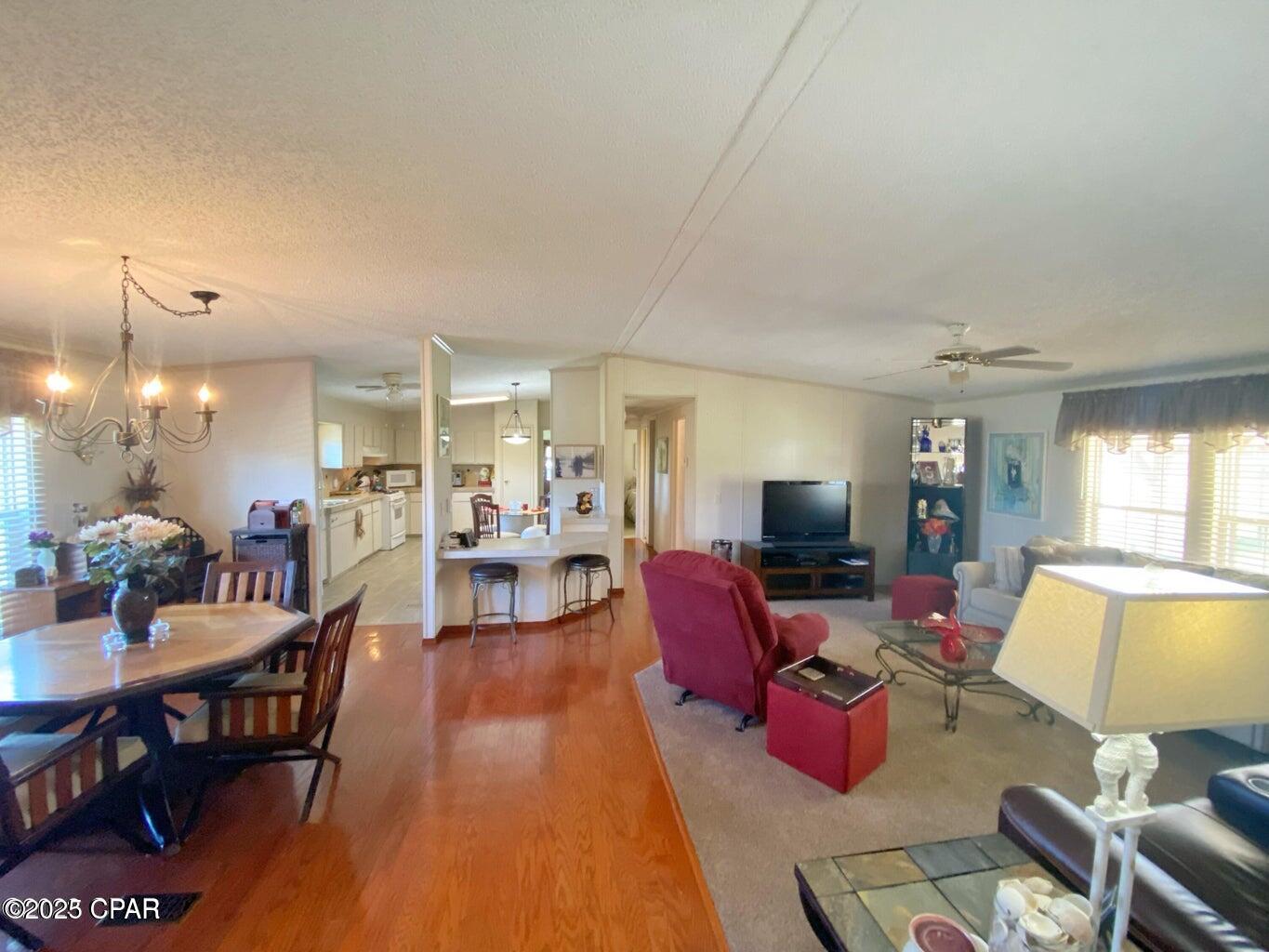 3573 Laramore Road, Marianna, Florida image 7
