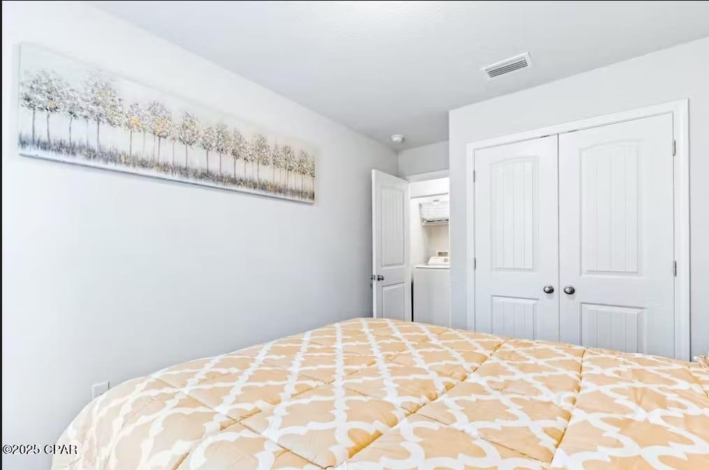 Listing photo id 21 for 7597 Shadow Lake Drive