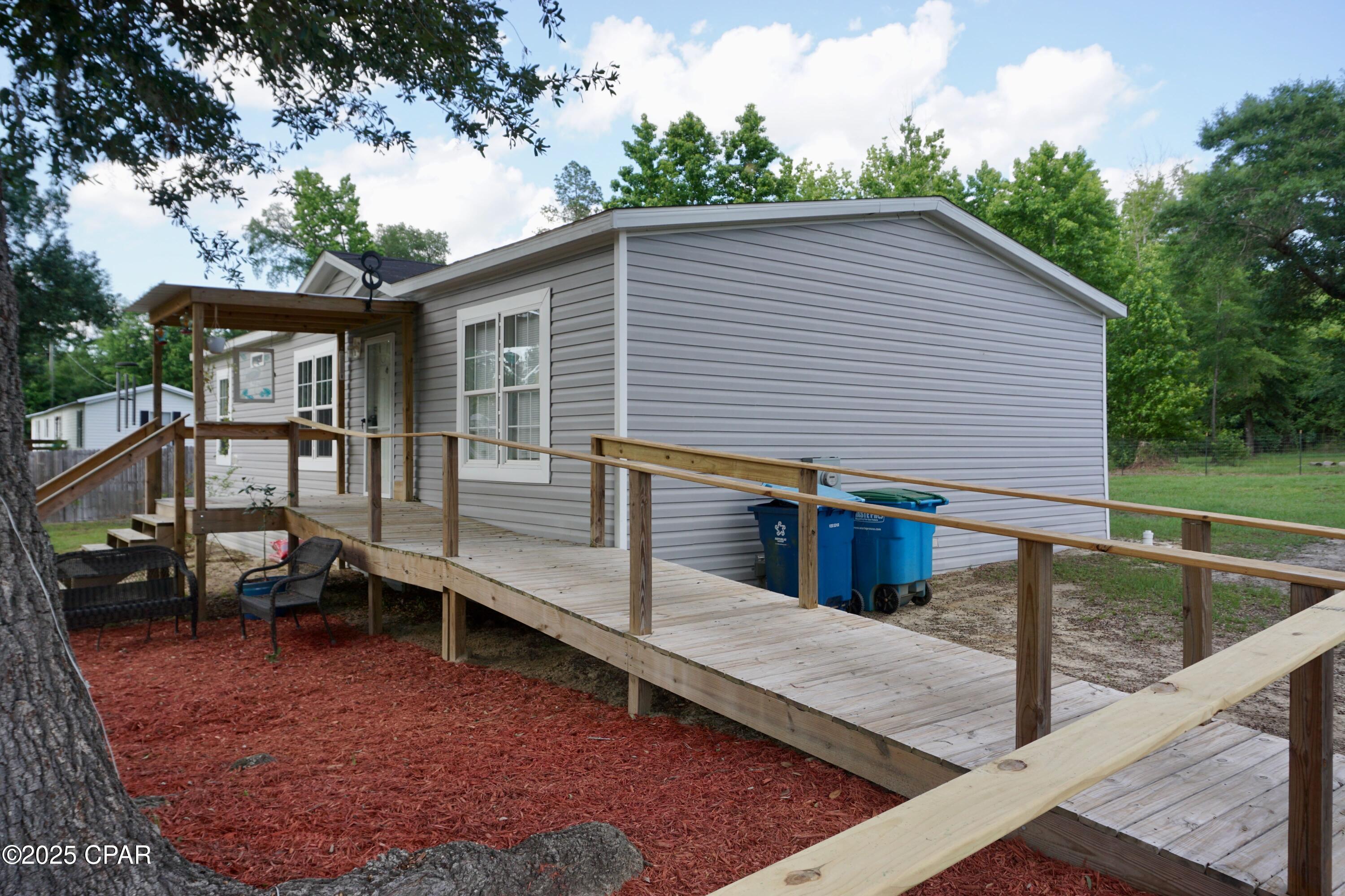 2282 Cornsilk Road, Marianna, Florida image 7