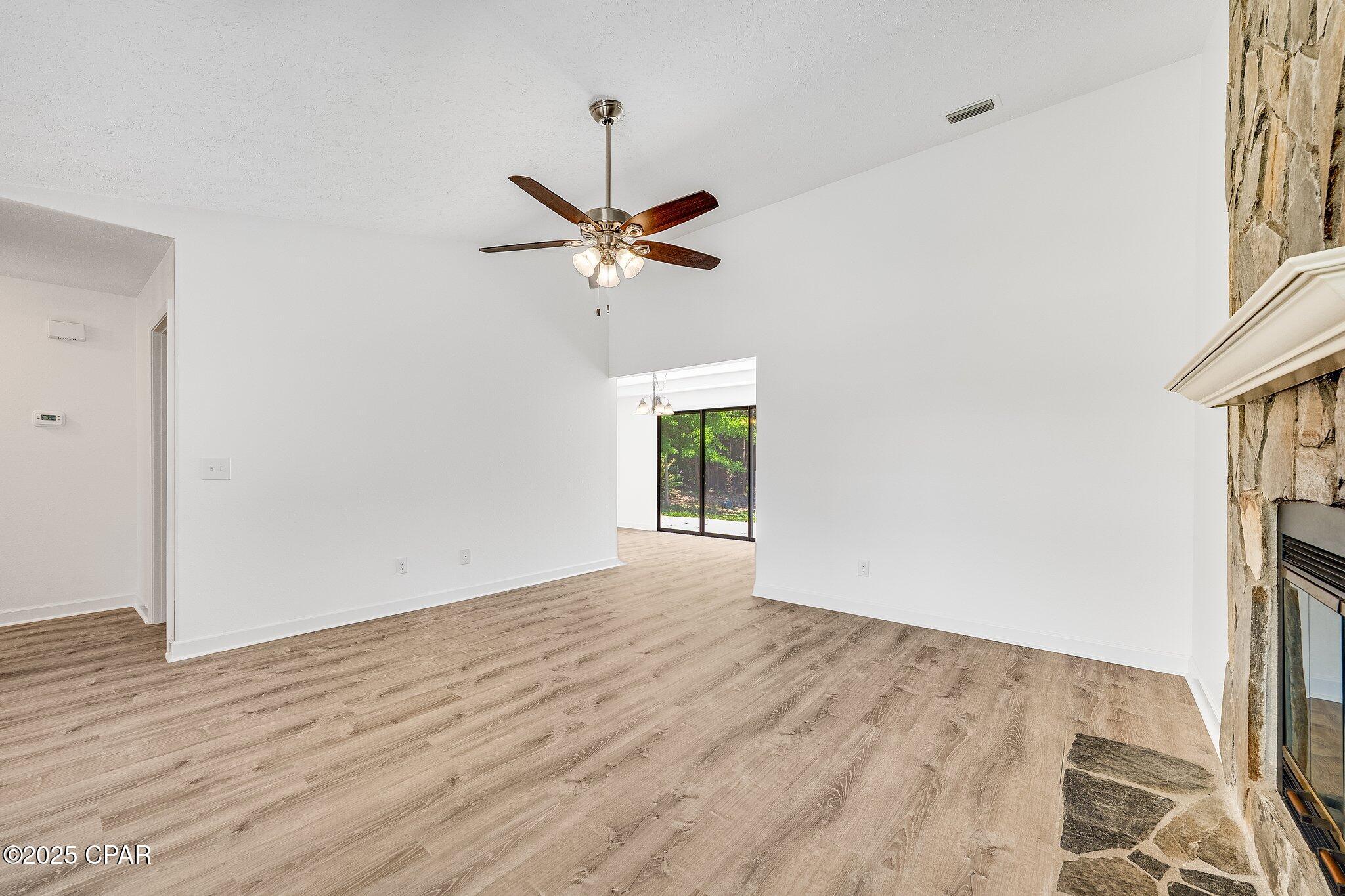 Image 13 For 3746 Greentree Circle