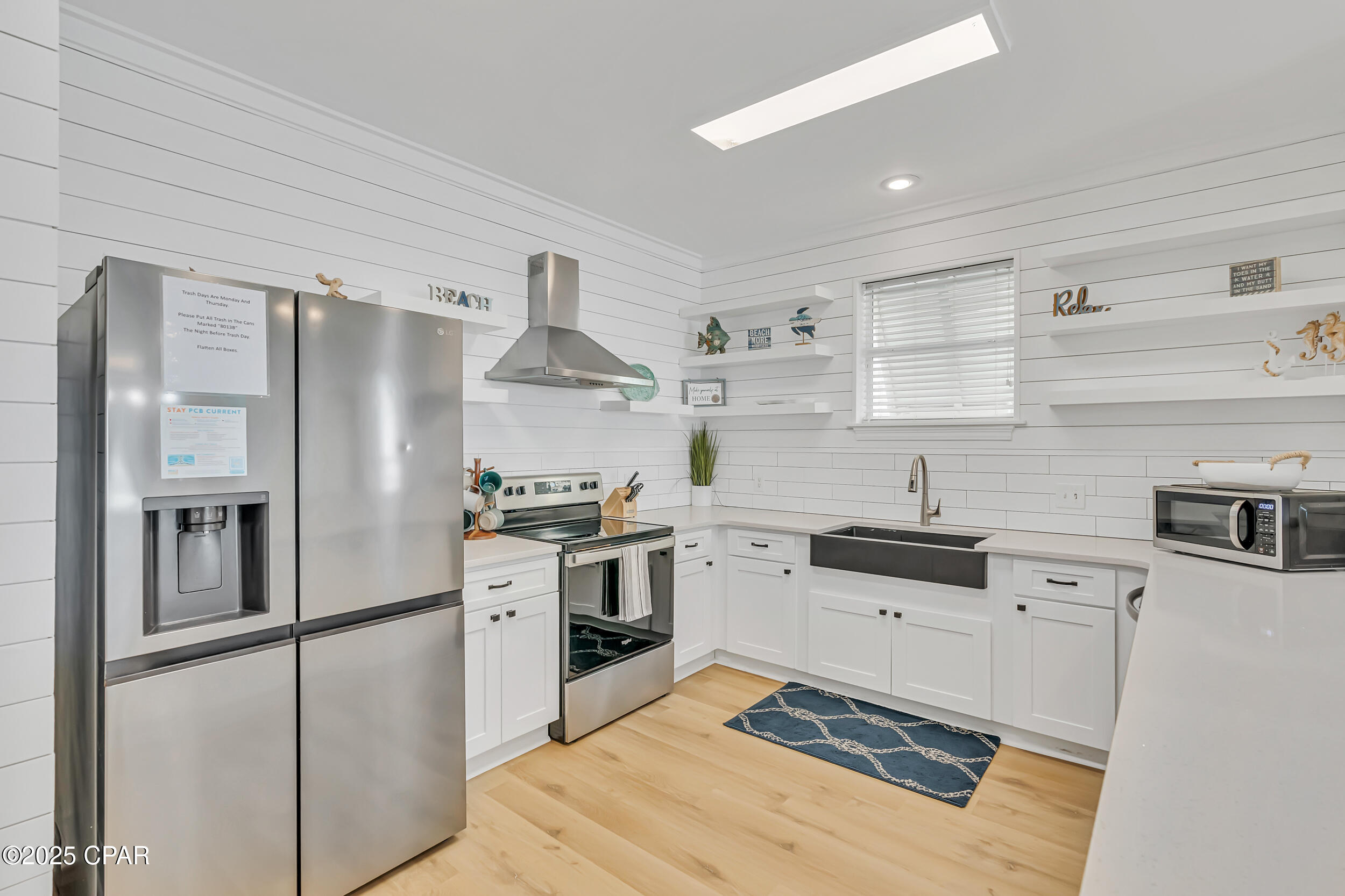 Image 16 For 8013 Surf Drive B