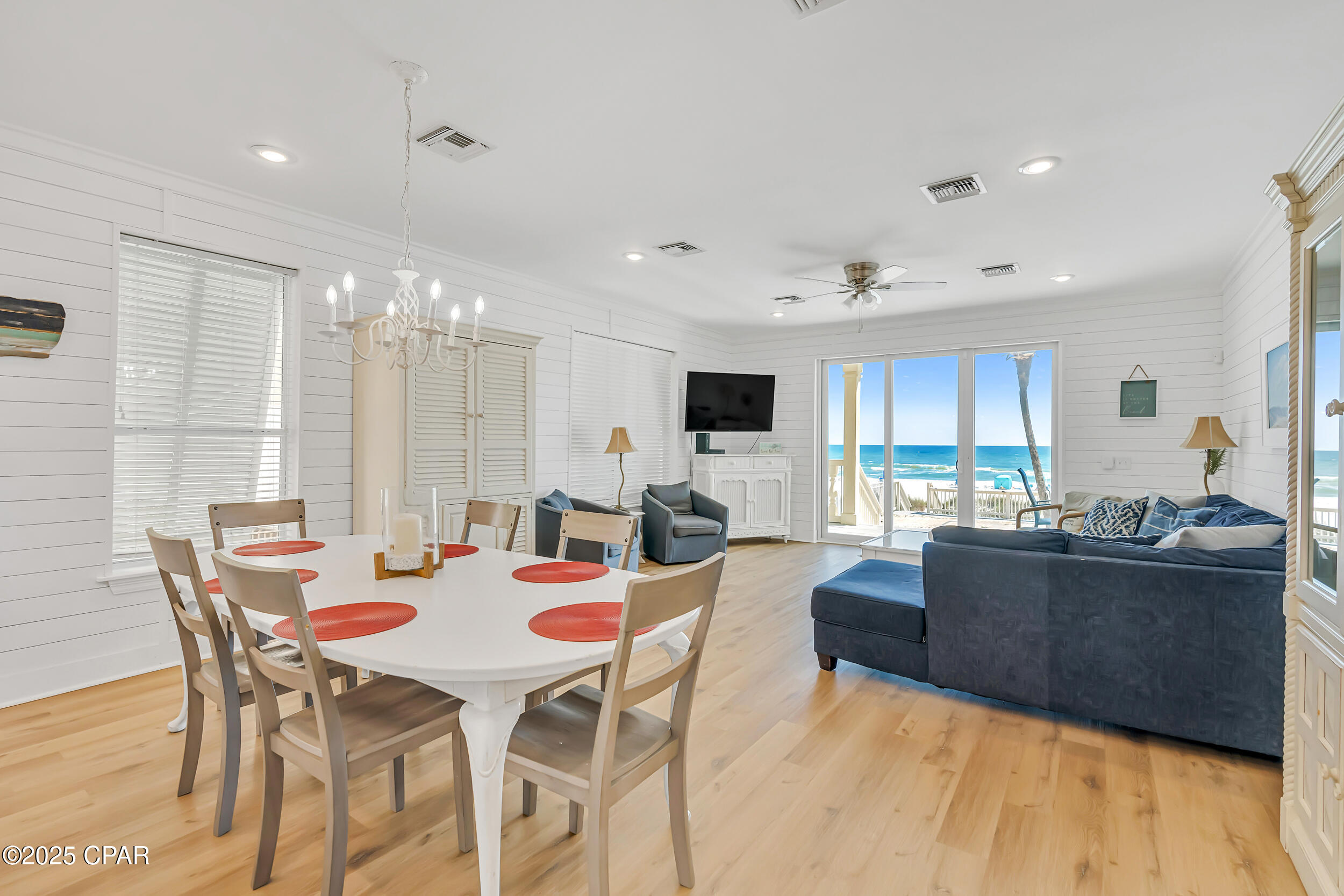 Image 30 For 8013 Surf Drive B