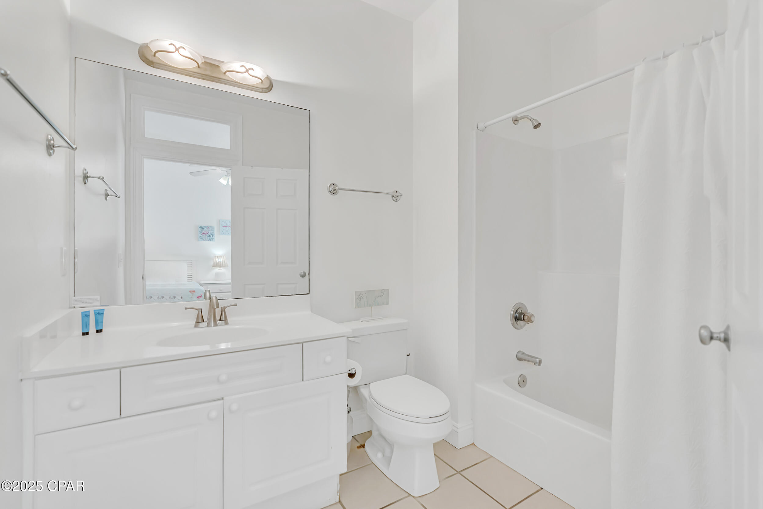 Image 44 For 8013 Surf Drive B