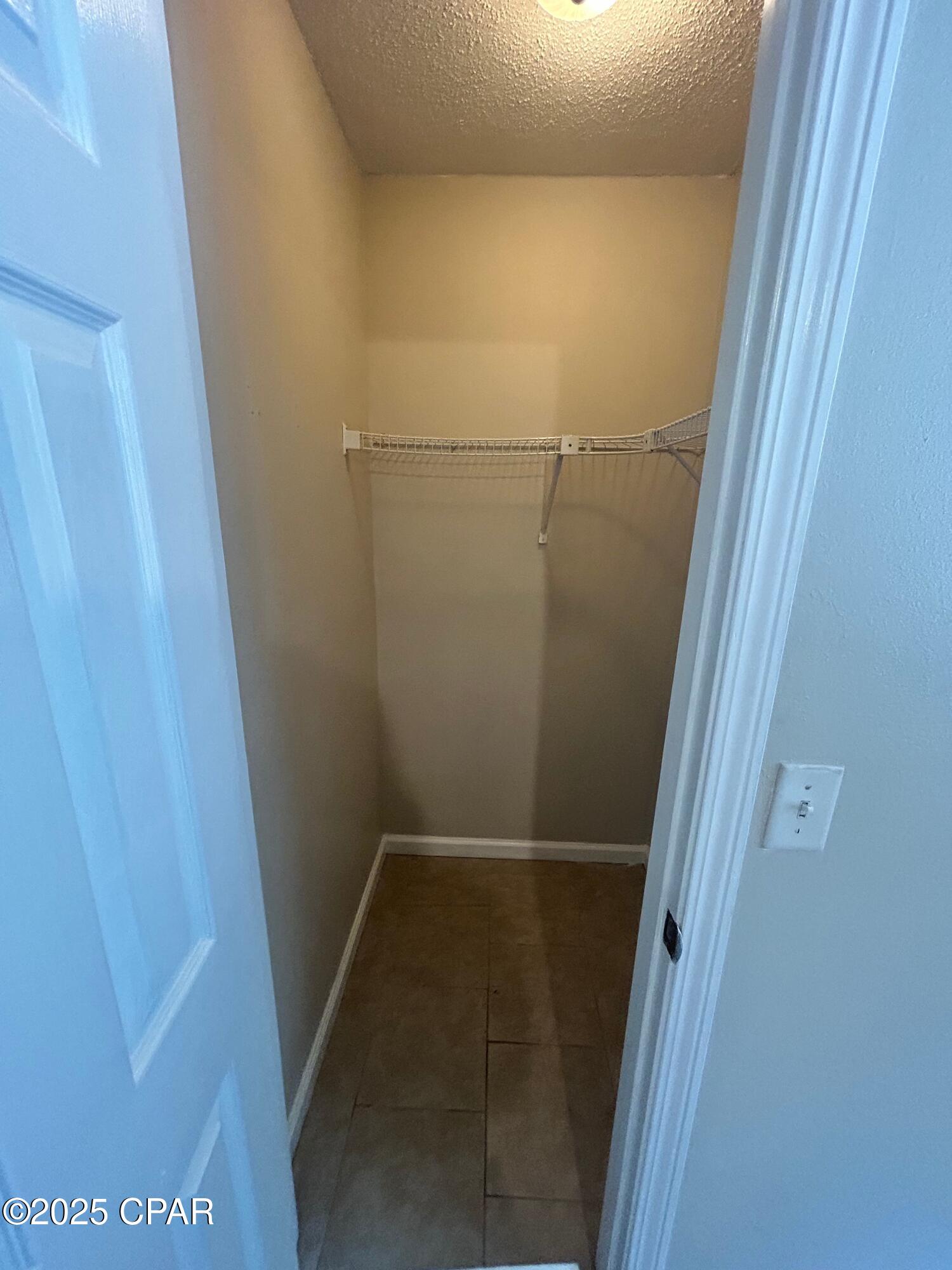 Image 7 For 3914 11th Street 501