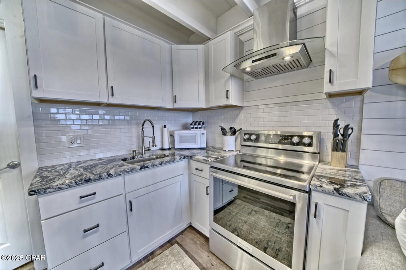 Image 6 For 14401 Front Beach Road 402
