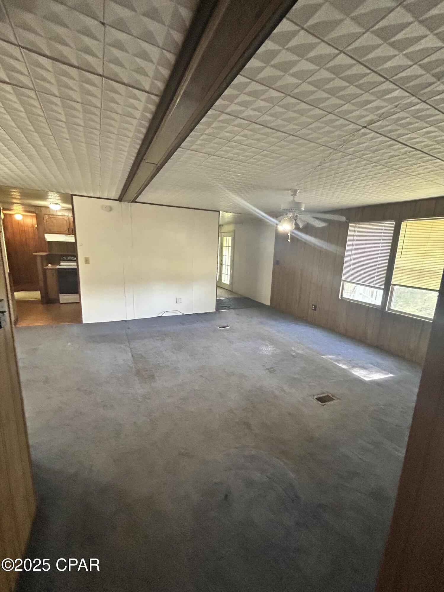 3646 Earlston Road, Graceville, Florida image 7