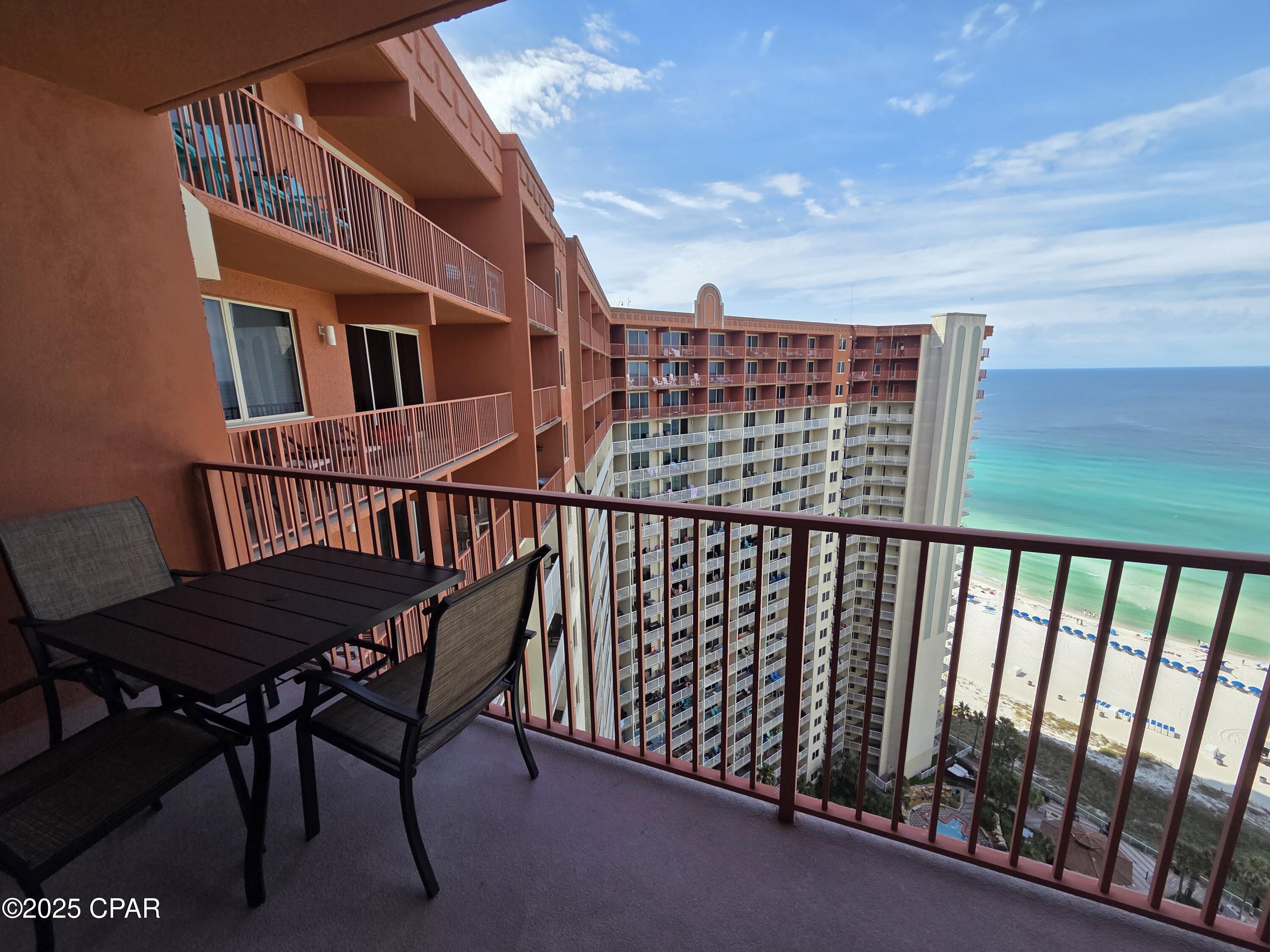 Image 3 For 9900 Thomas Drive 2216