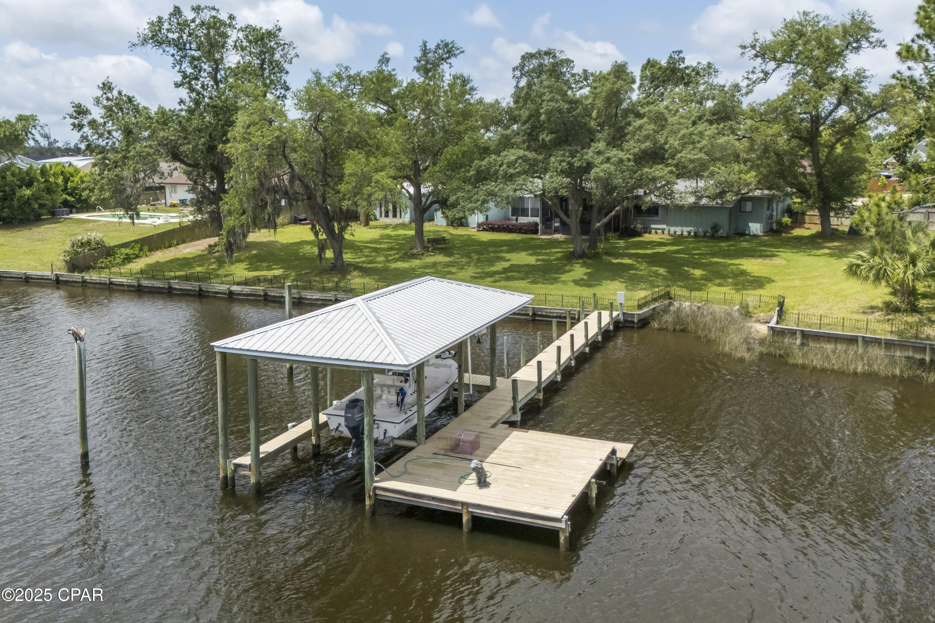 Image 4 For 1203 Bay Drive