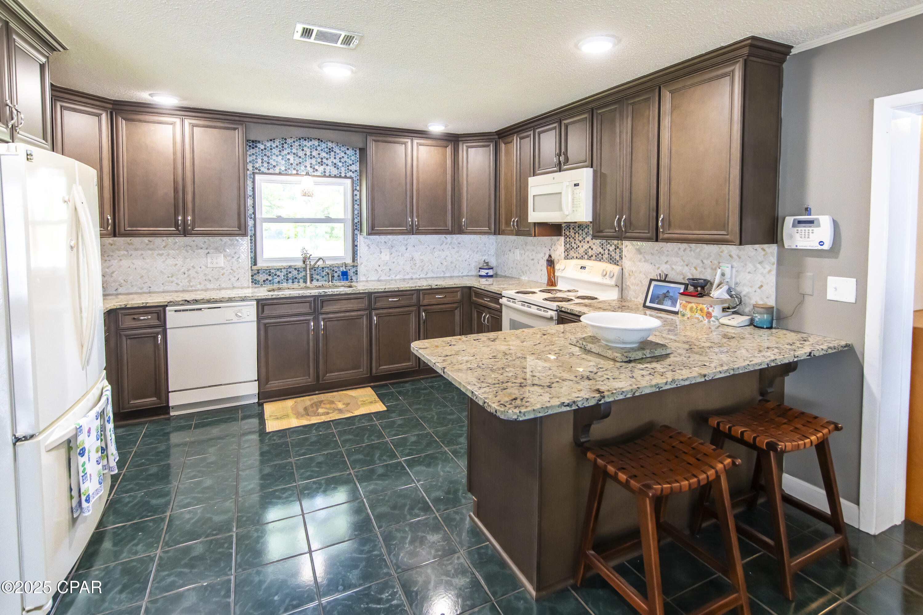 Image 9 For 1203 Bay Drive