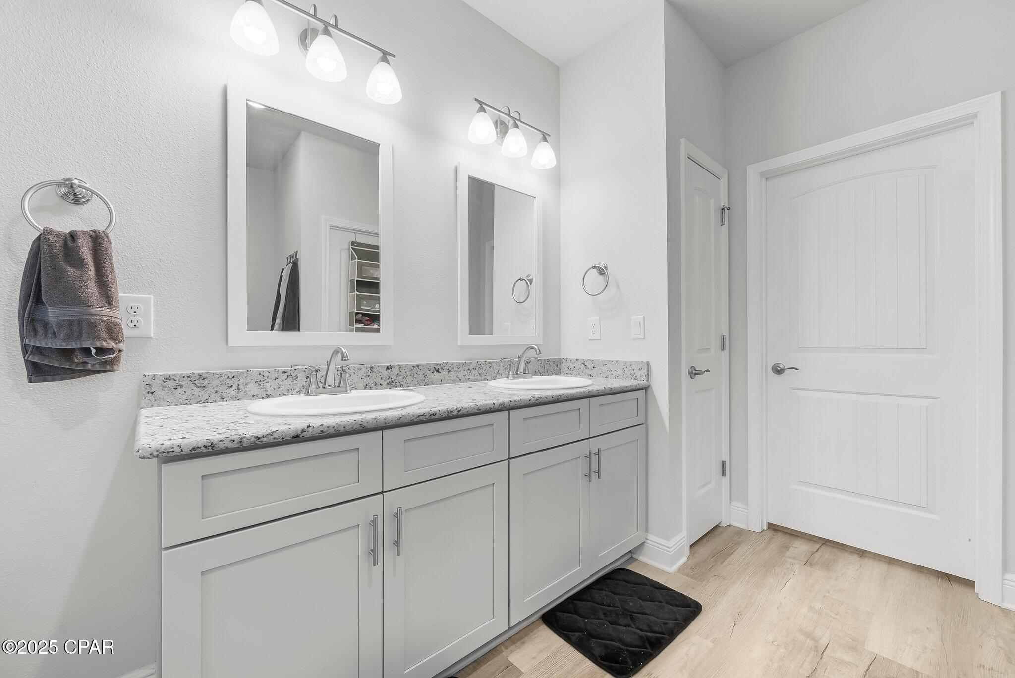 Image 20 For 3840 Heartwood Street