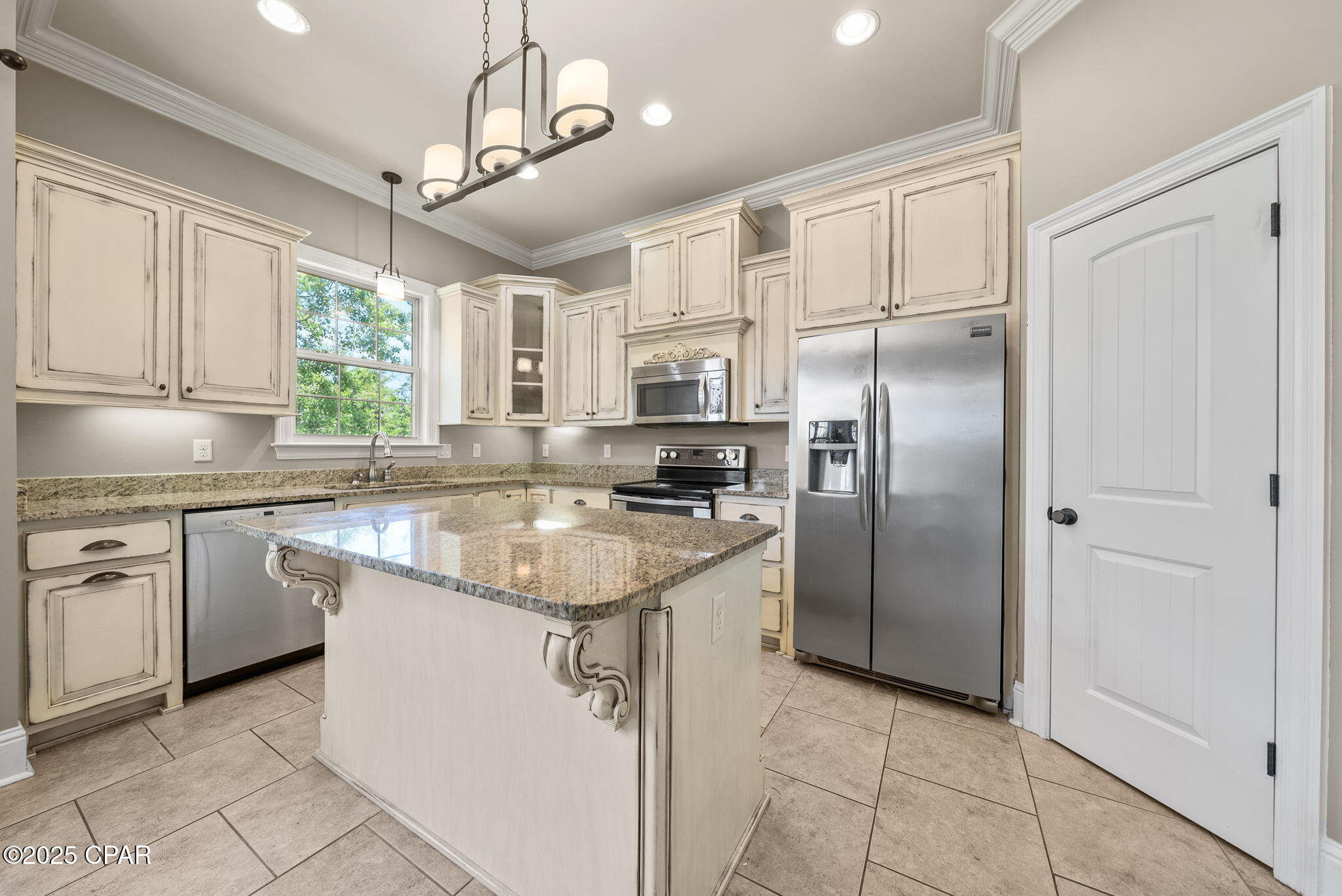 615 Shady Oaks Lane, Lynn Haven, Florida image 11