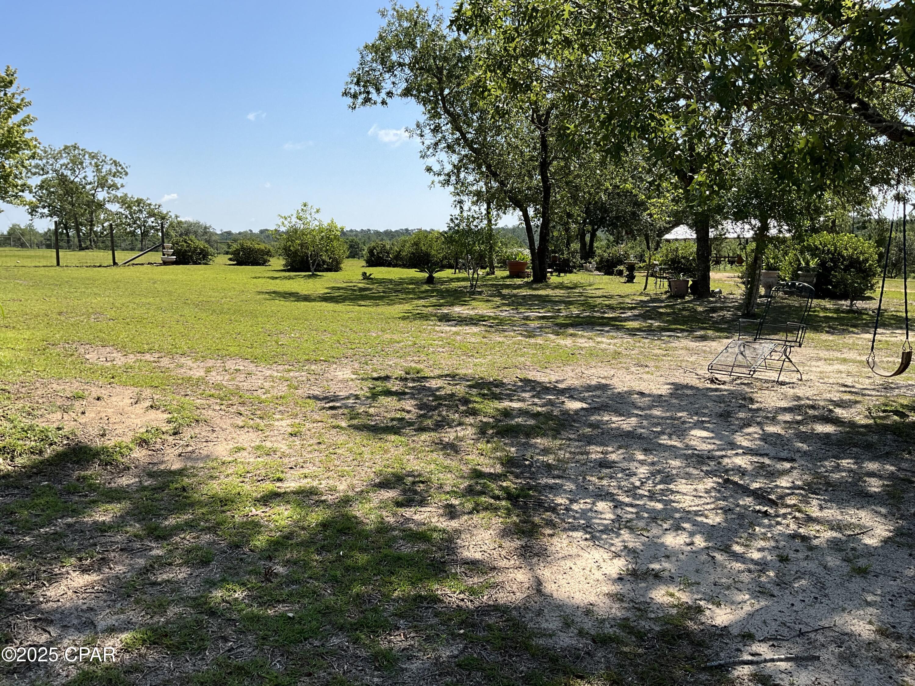 3021 Holmes Valley Road, Vernon, Florida image 13