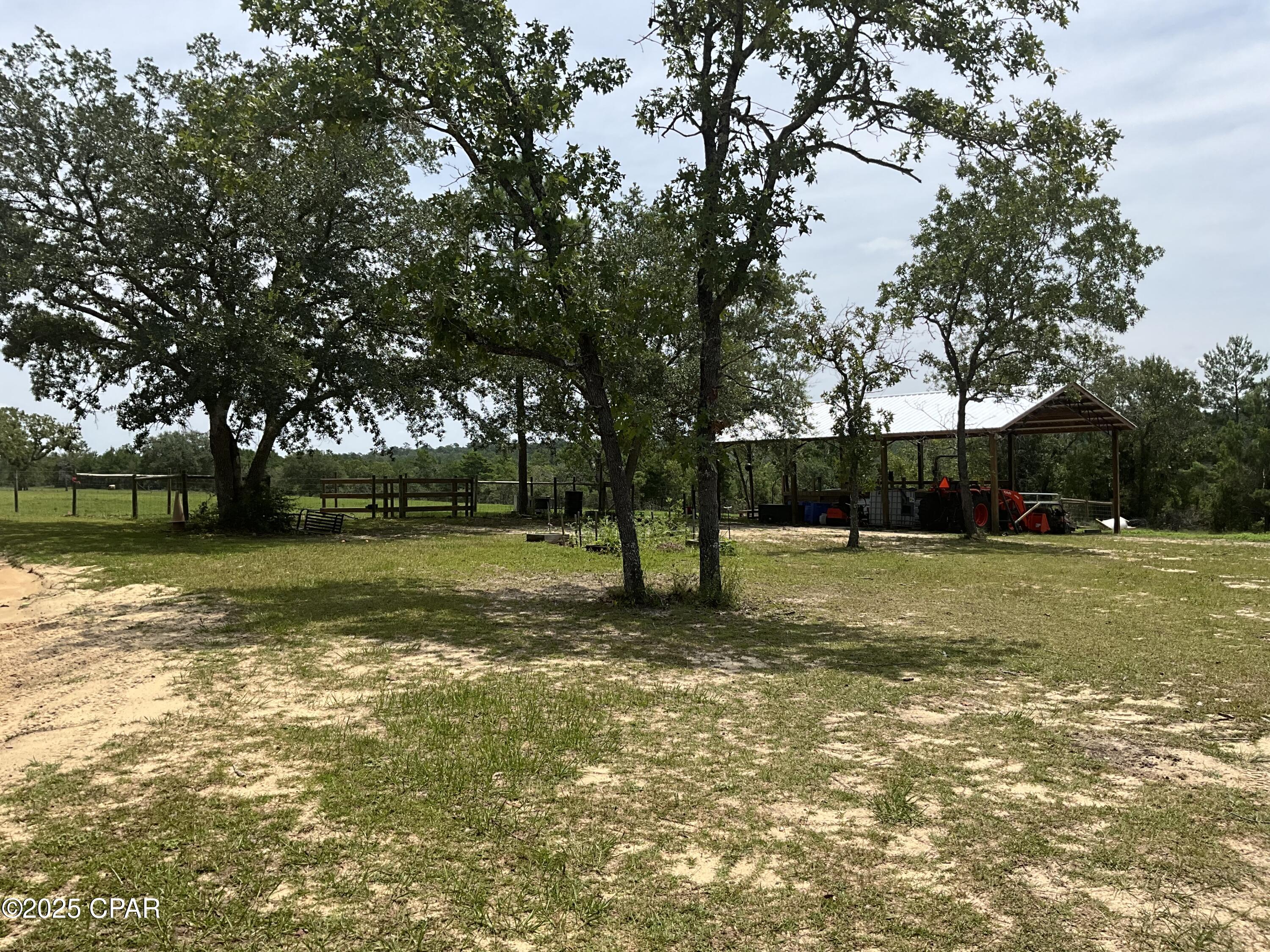 3021 Holmes Valley Road, Vernon, Florida image 18