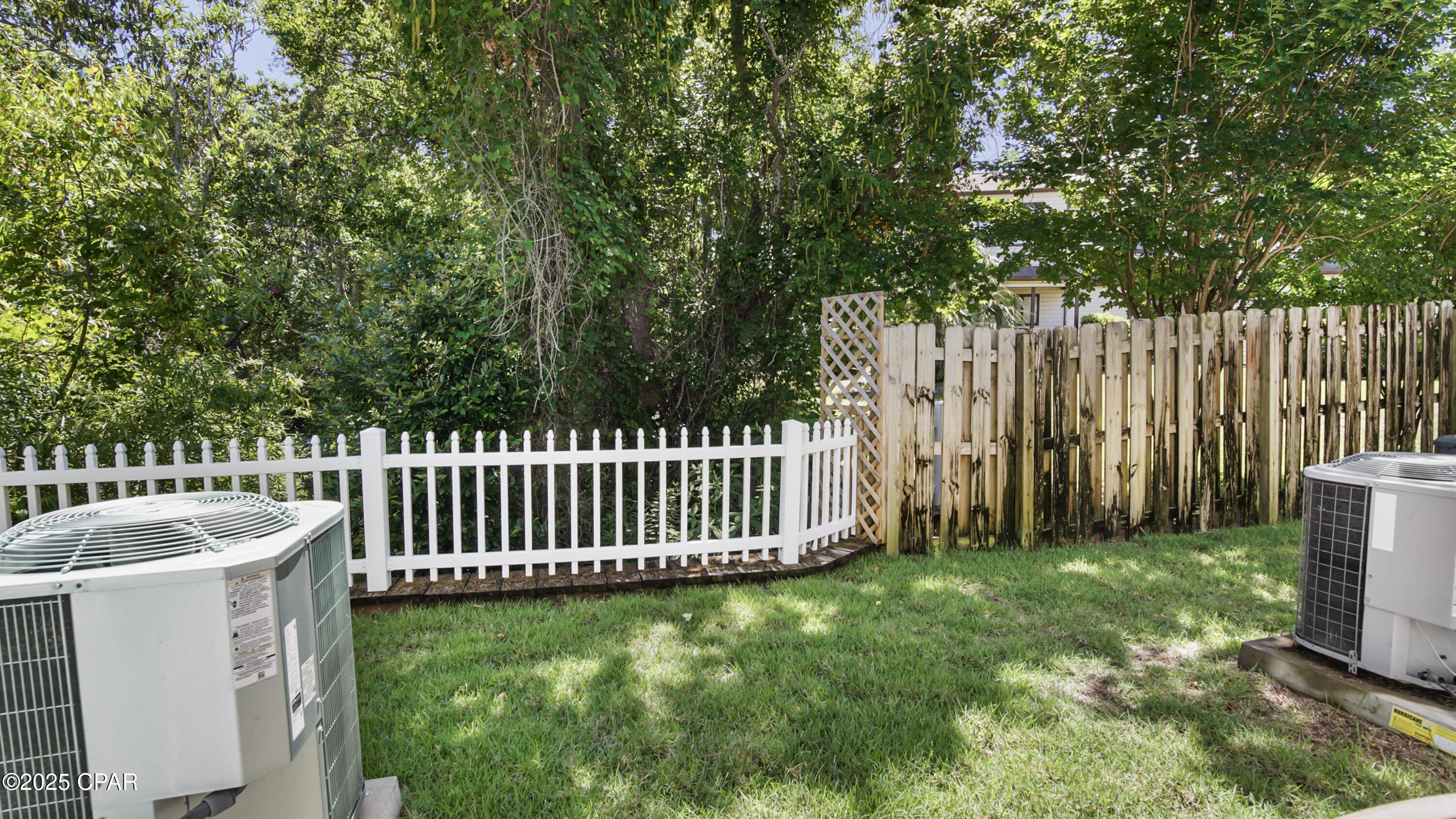 Image 33 For 17642 Front Beach Road G4
