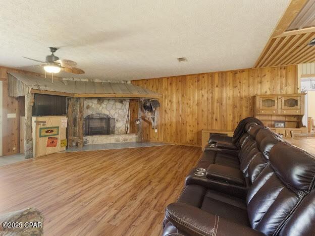 2921 Ambus Lane, Chipley, Florida image 5