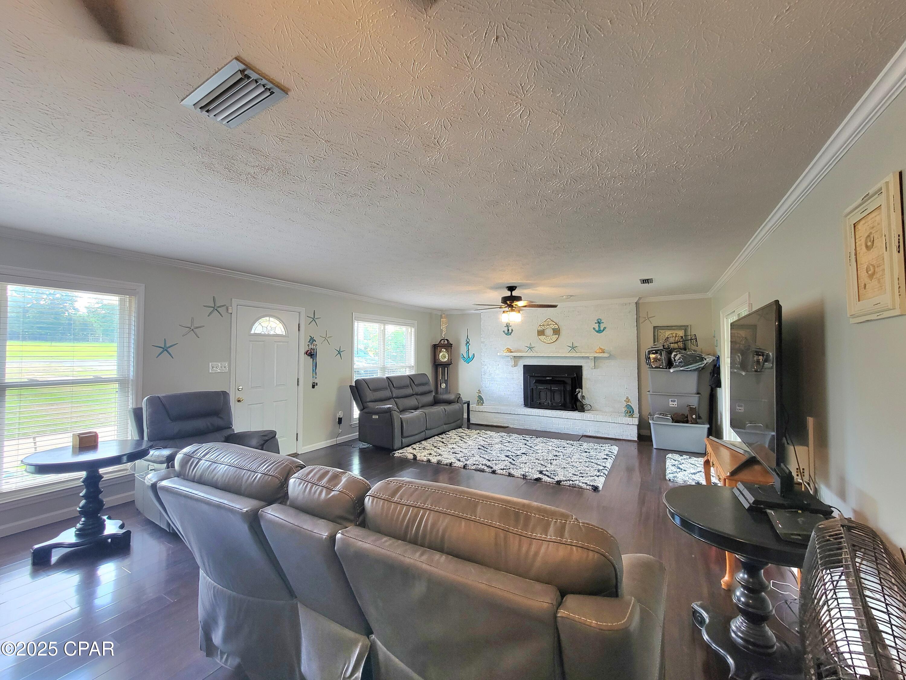 Image 9 For 3221 Peachtree Road