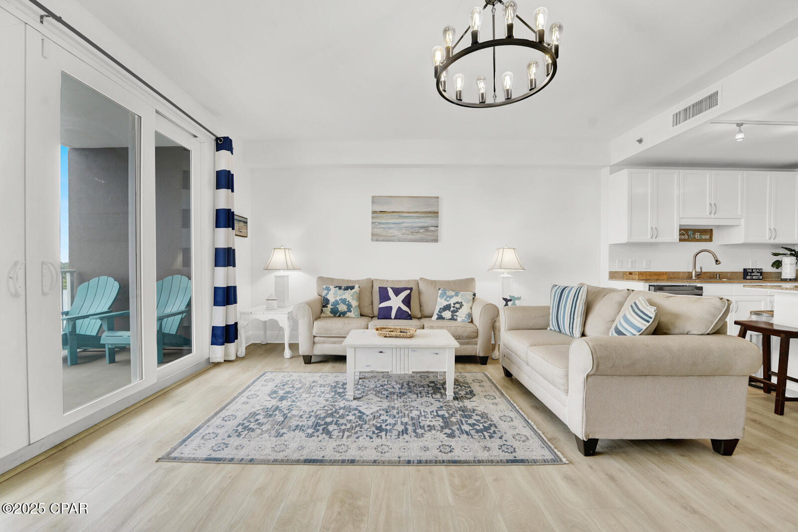 Image 3 For 9860 Thomas Drive 318