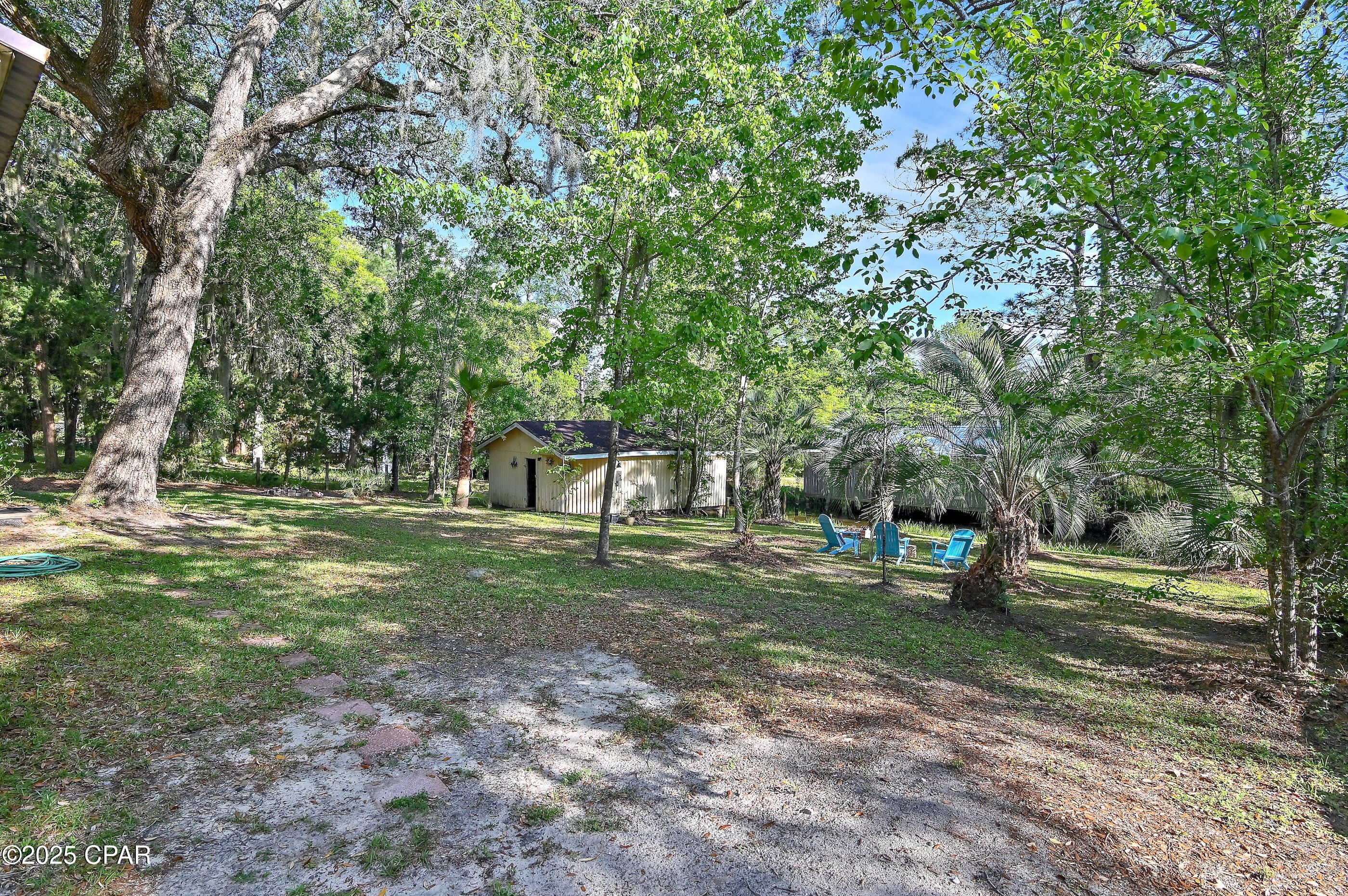 609 Pitts Bayshore Drive, Freeport, Florida image 22