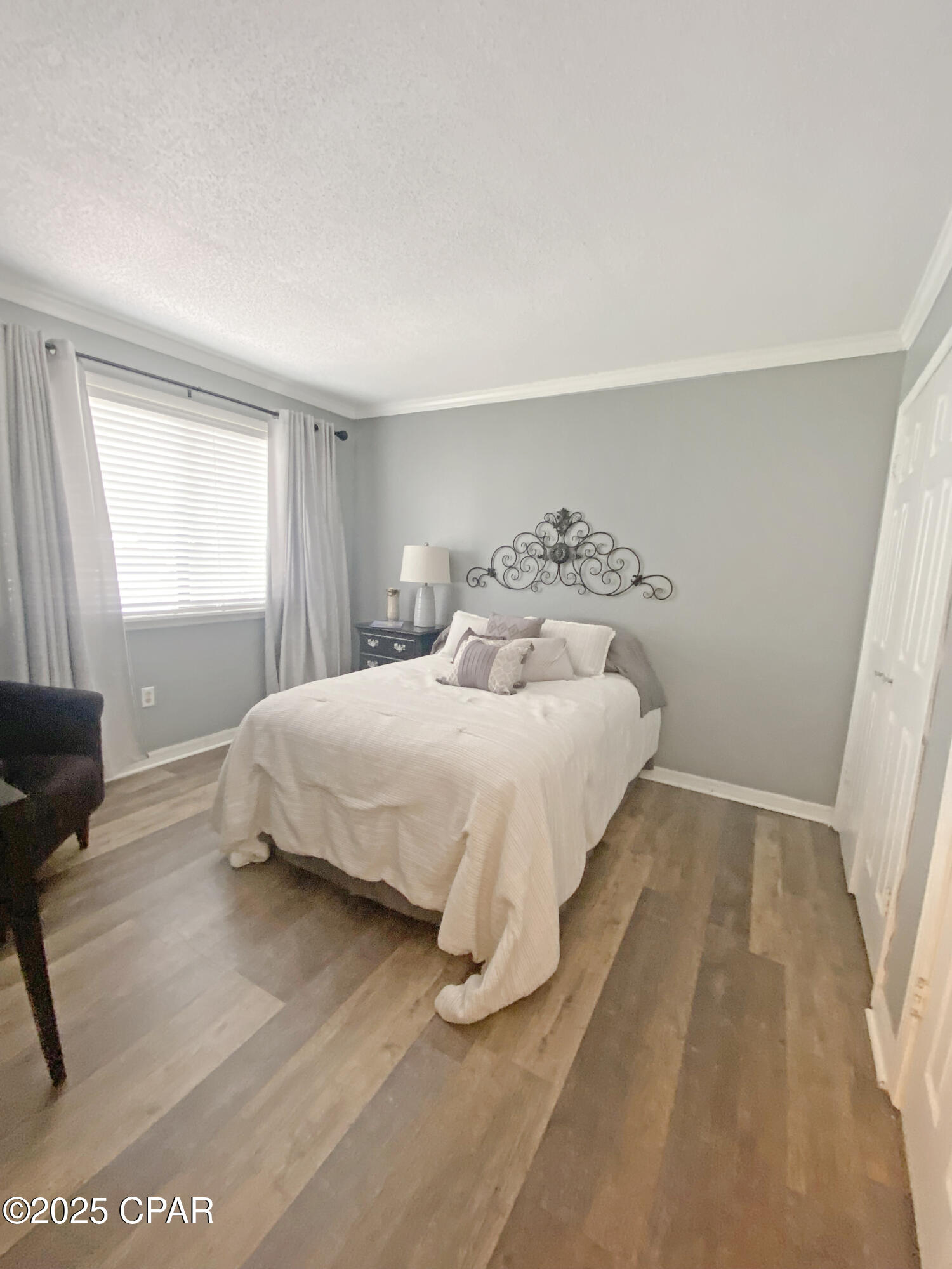 Image 20 For 1025 19th Street 2d