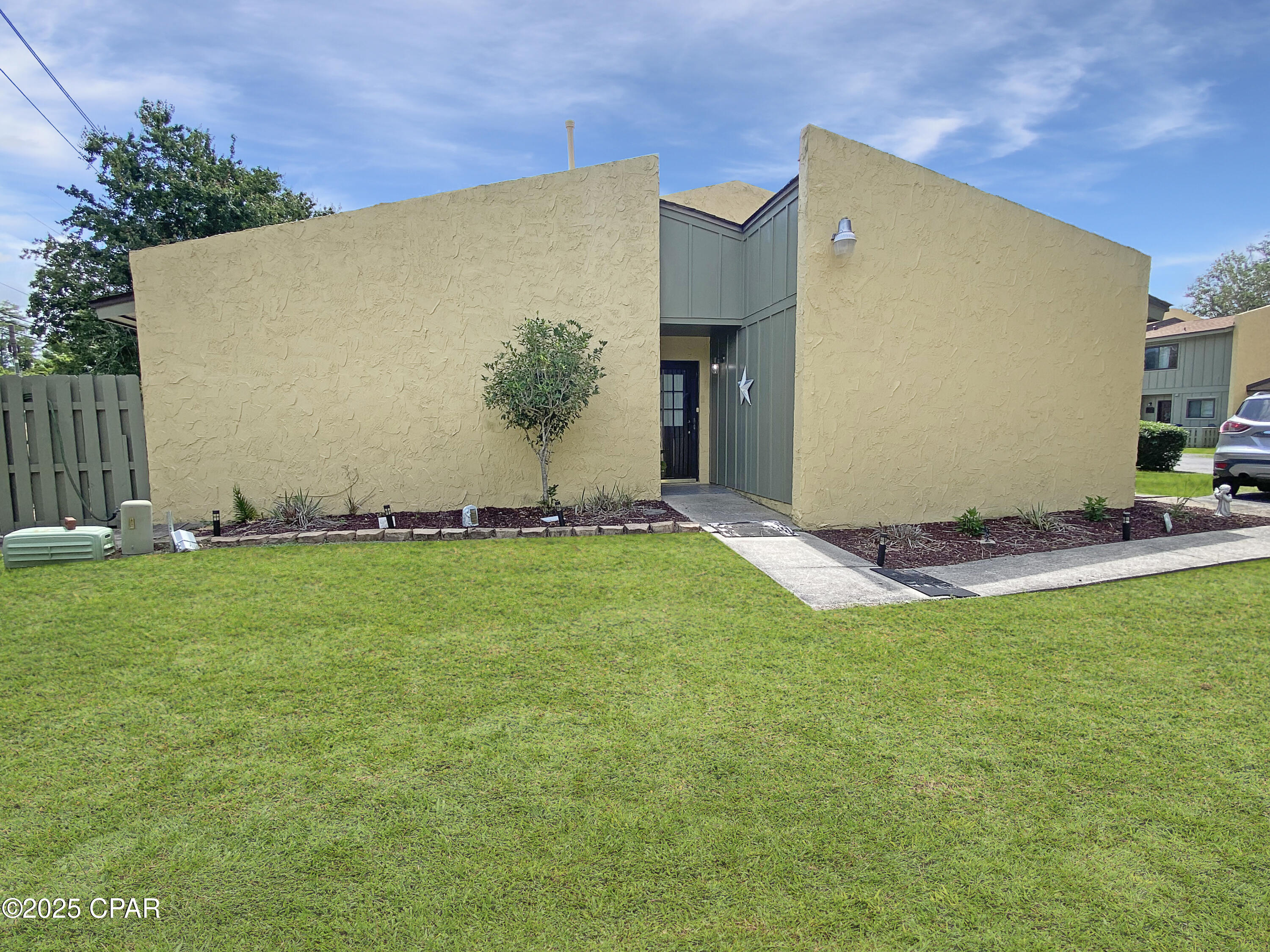 Image 27 For 1025 19th Street 2d
