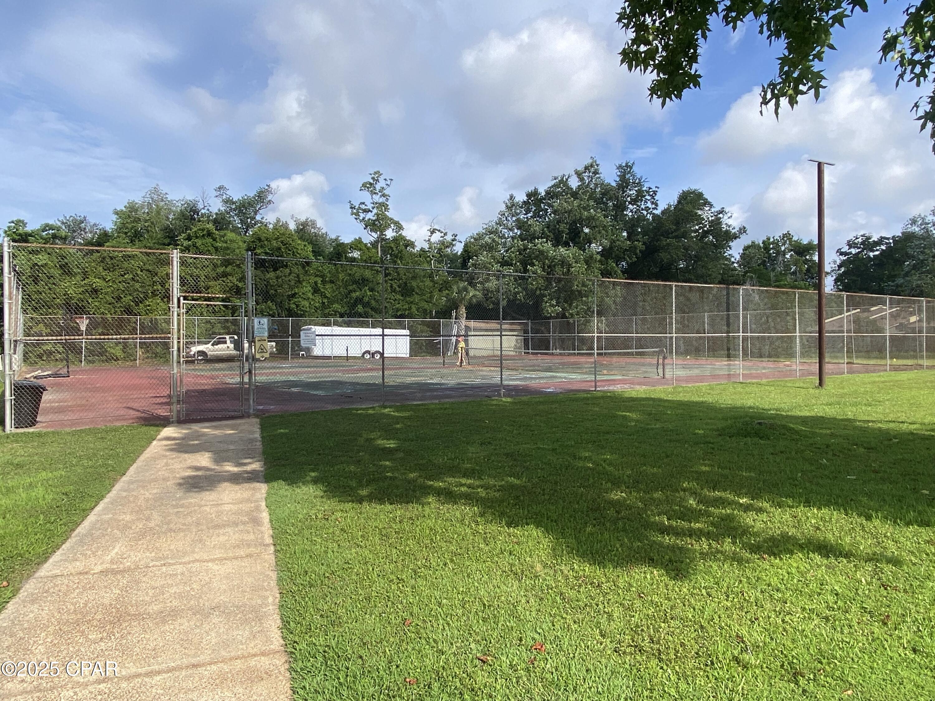 Image 38 For 1025 19th Street 2d