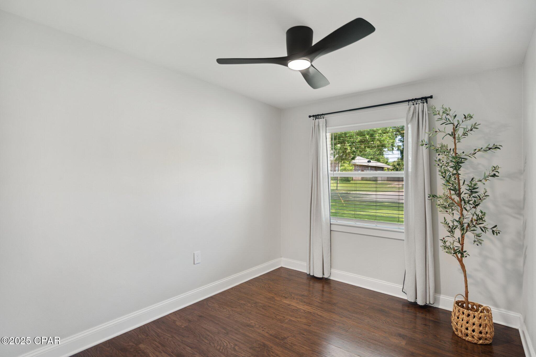 303 NE Ohio Place, Fort Walton Beach, Florida image 19