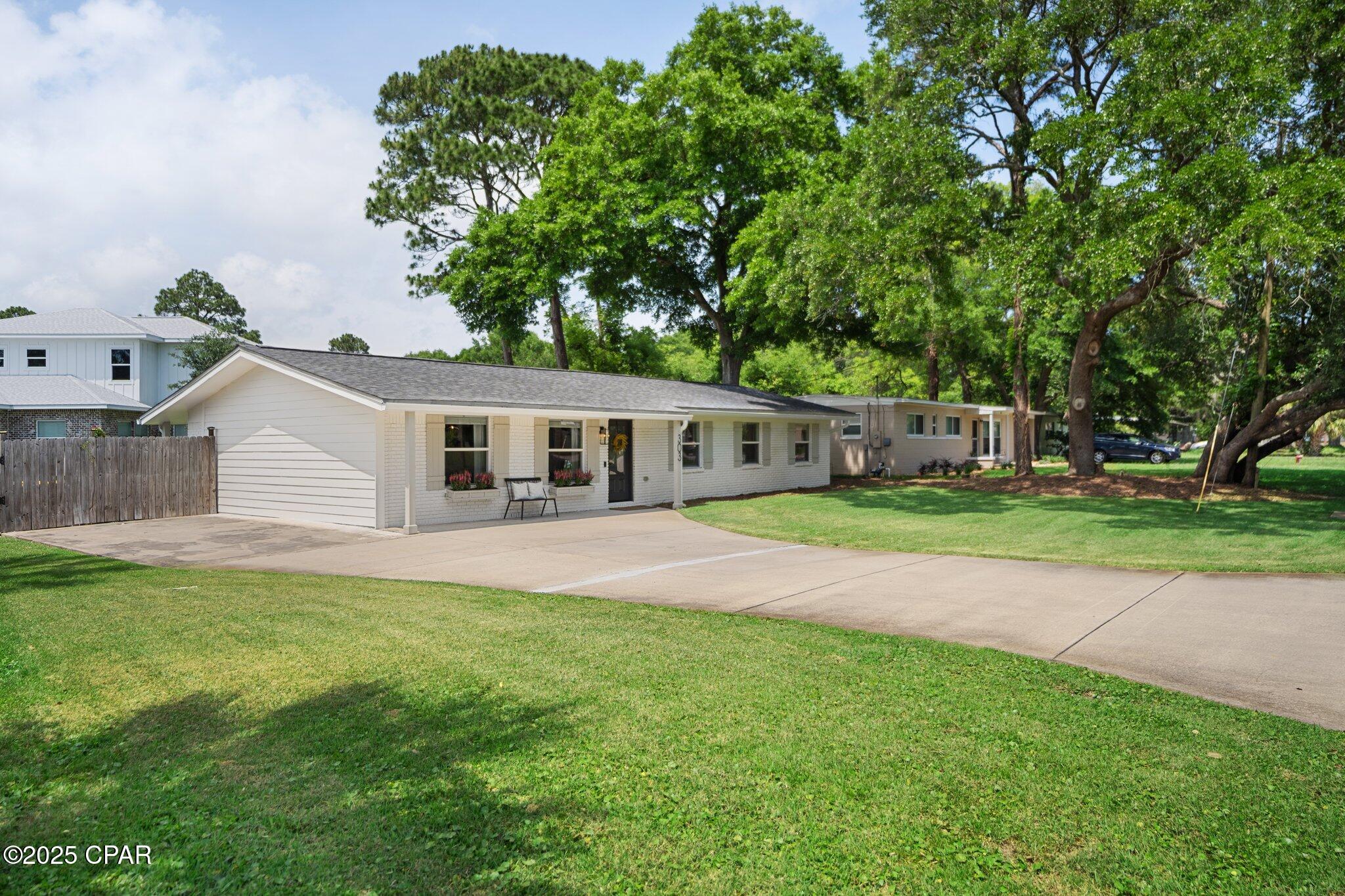 303 NE Ohio Place, Fort Walton Beach, Florida image 3