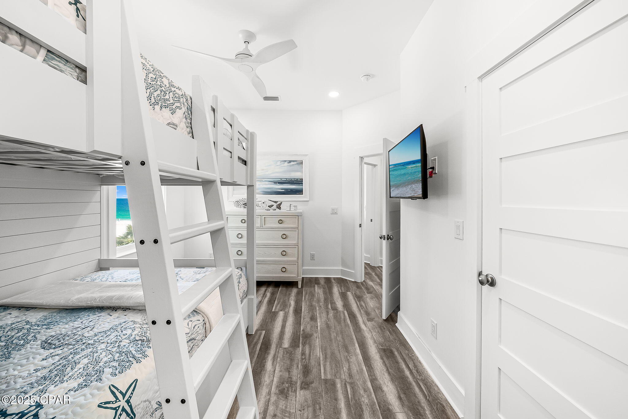 Image 40 For 8711 Surf Drive