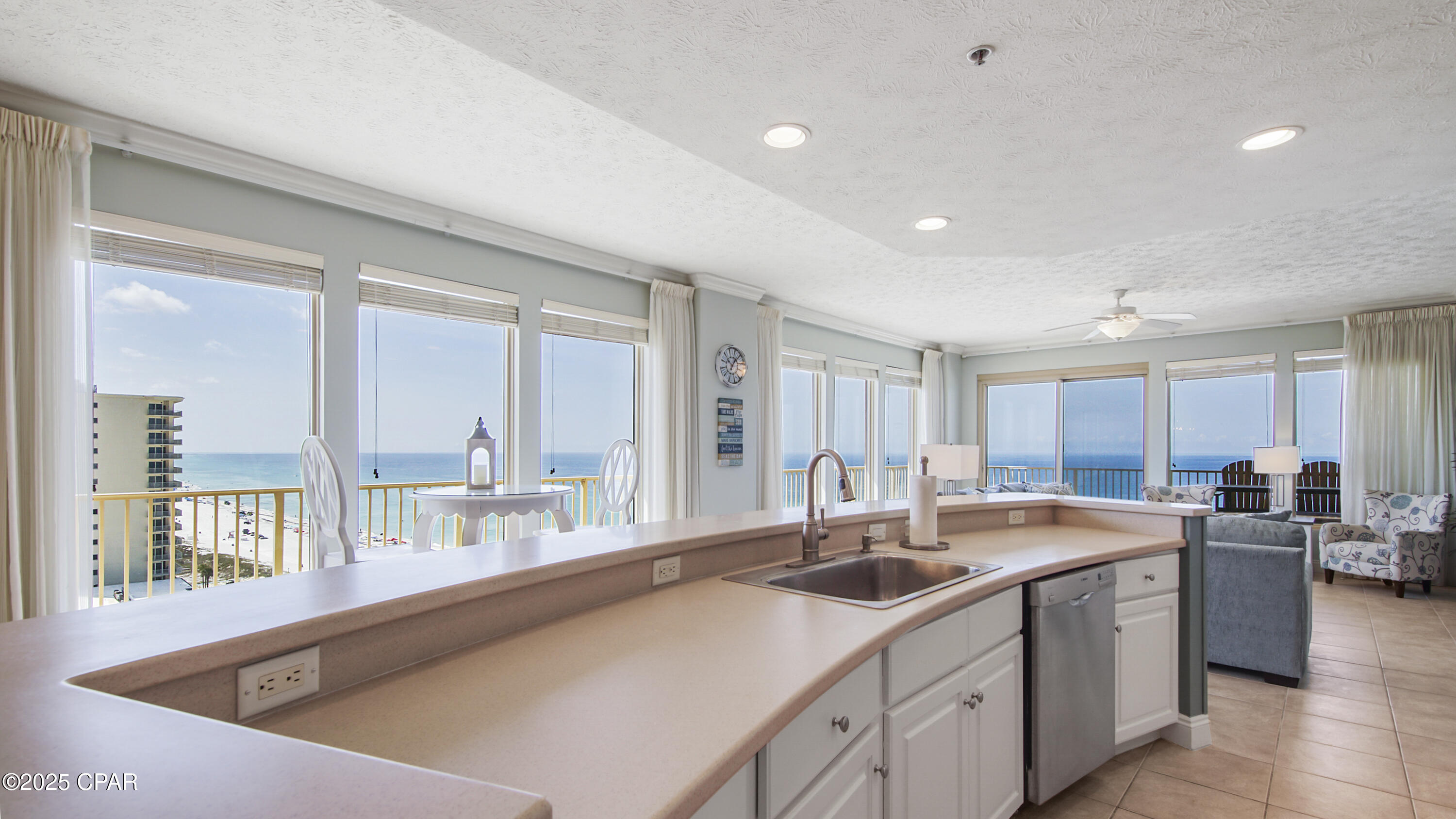 Image 10 For 8715 Surf Drive 1201a