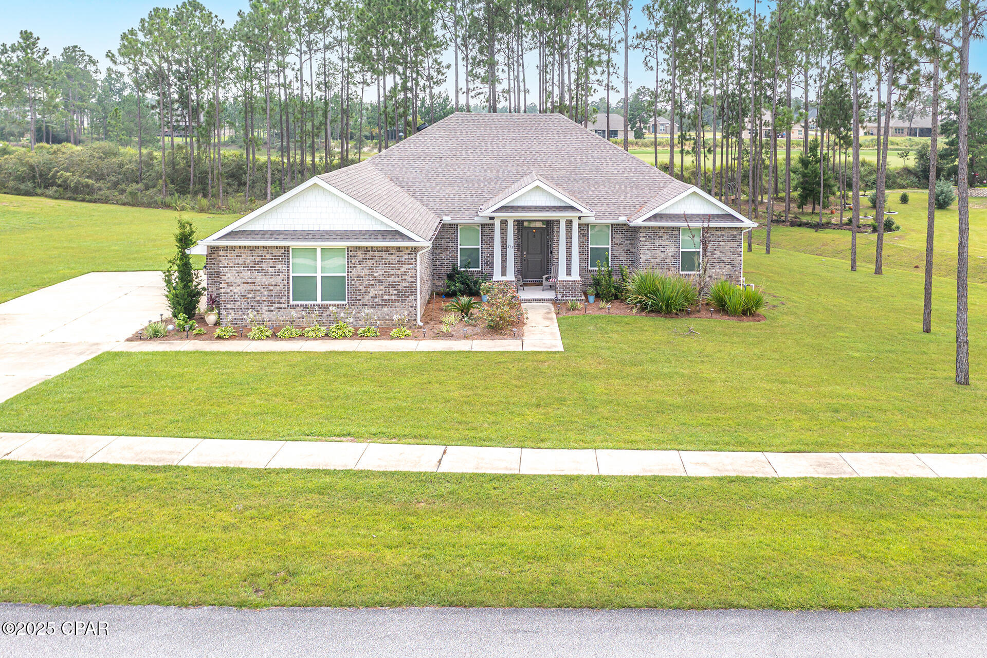 235 Coastal Breeze Drive, Freeport, Florida image 2