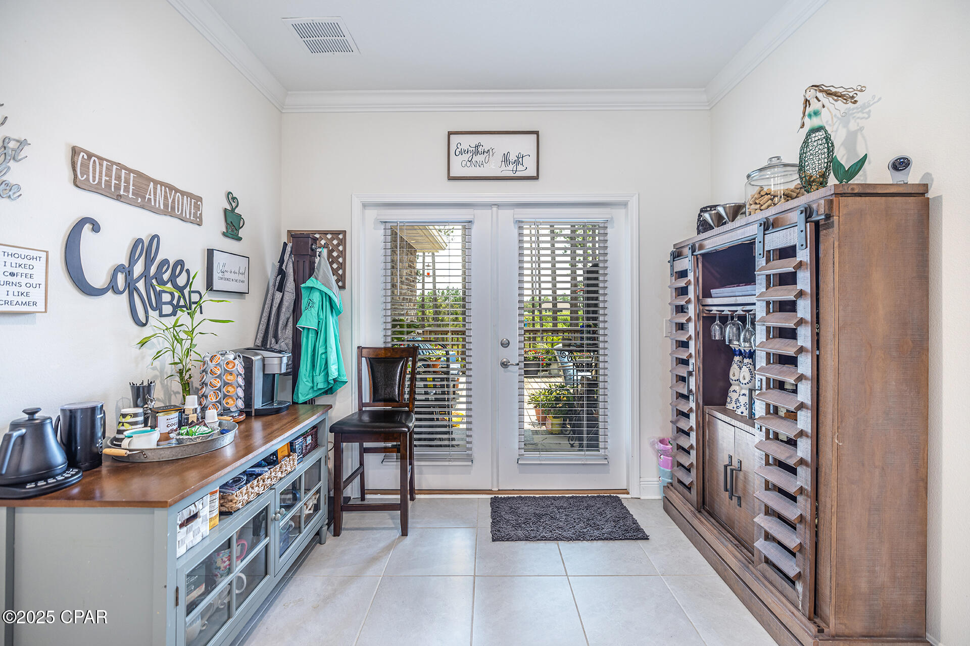 Listing photo id 22 for 235 Coastal Breeze Drive