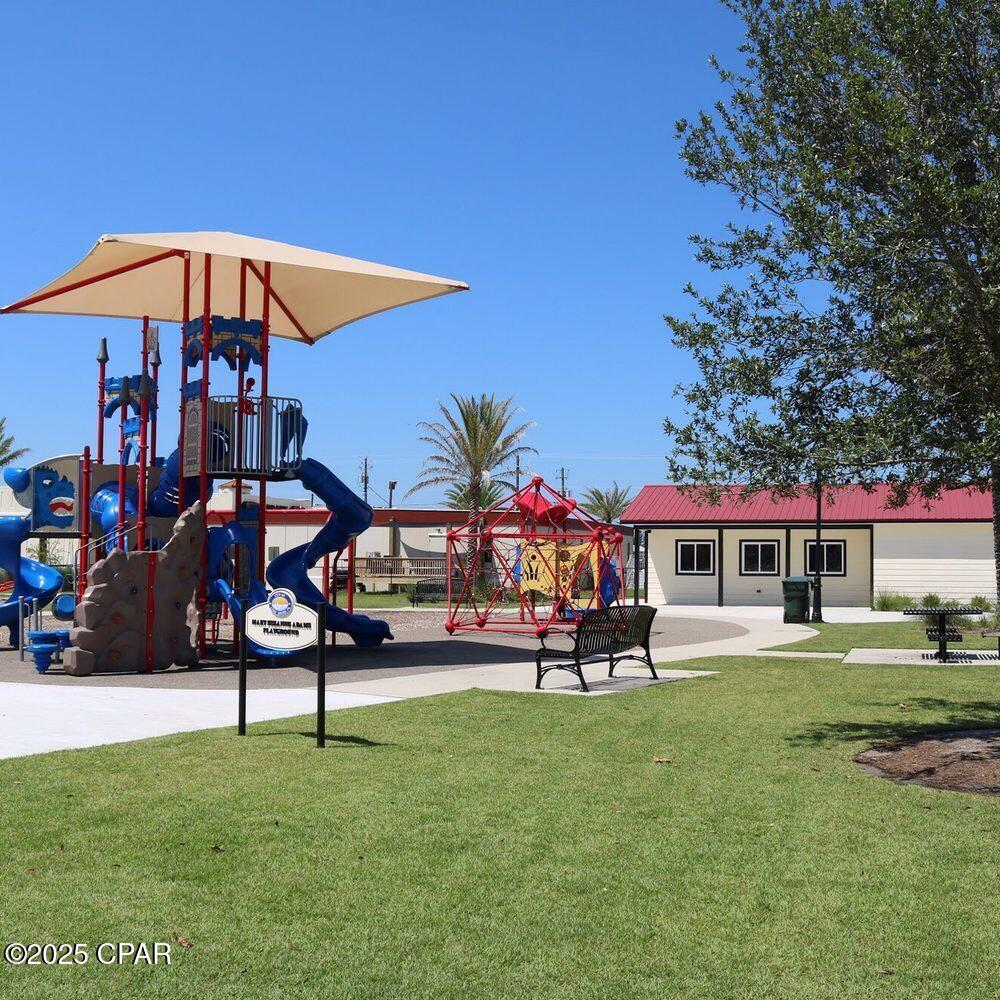 805 W 6th Street, Lynn Haven, Florida image 16