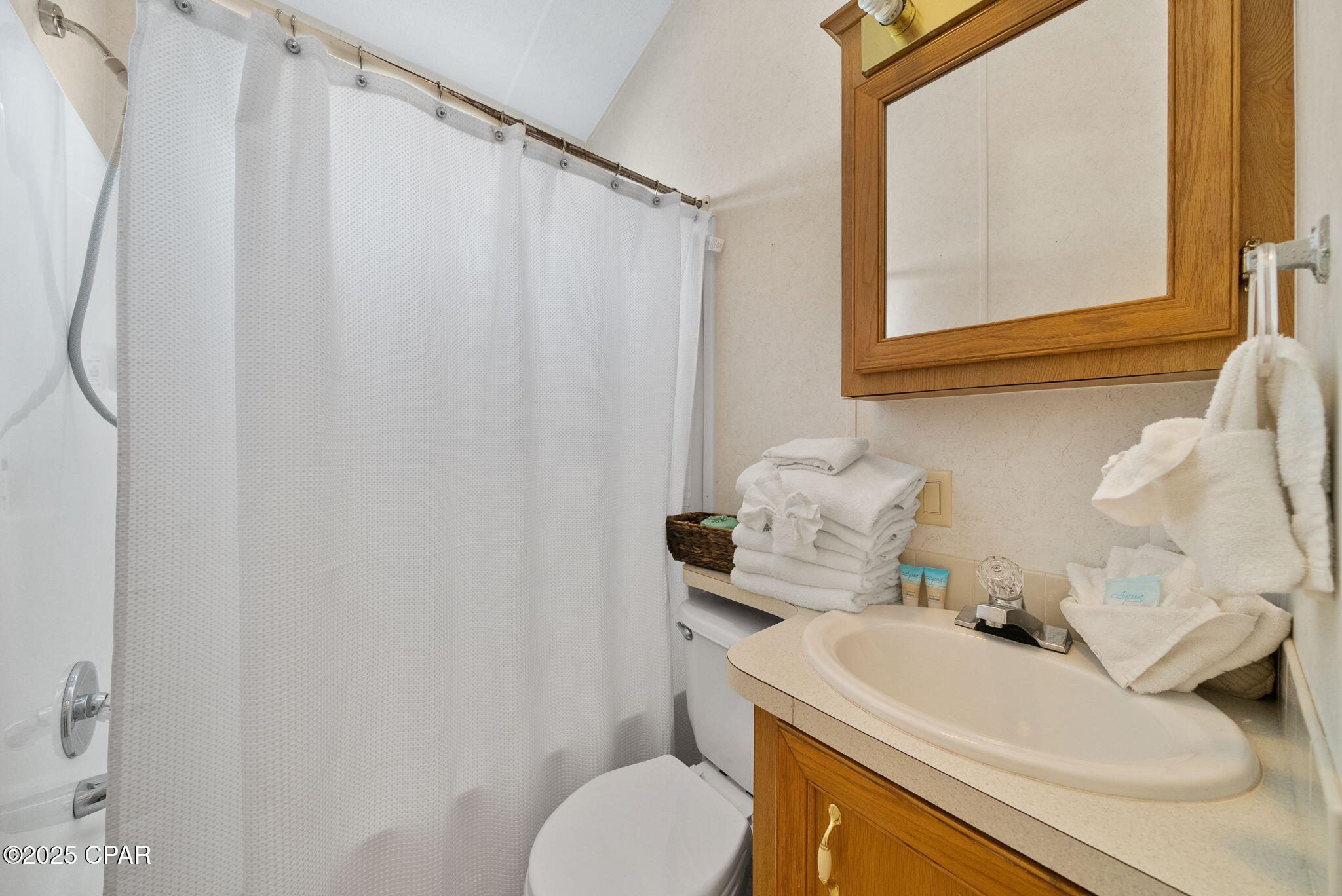 Image 15 For 1219 Thomas Drive 107