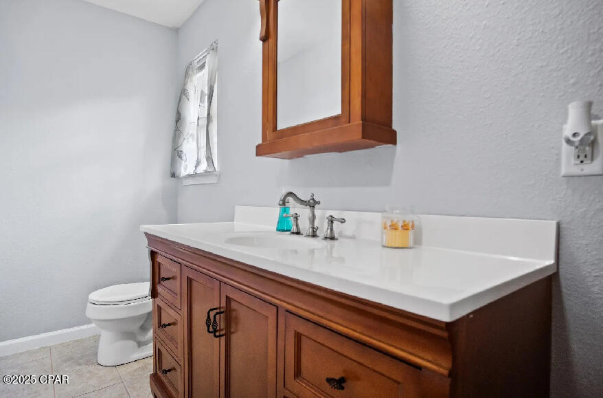 Image 40 For 21382 Paradise Lane