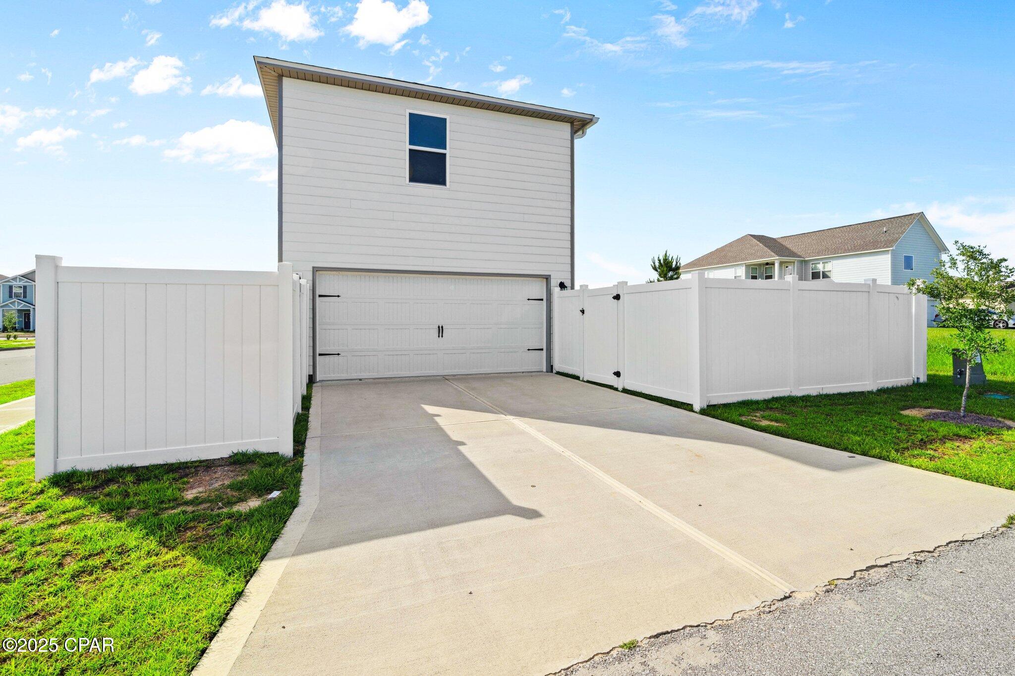 400 Arrowwood Boulevard, Freeport, Florida image 31
