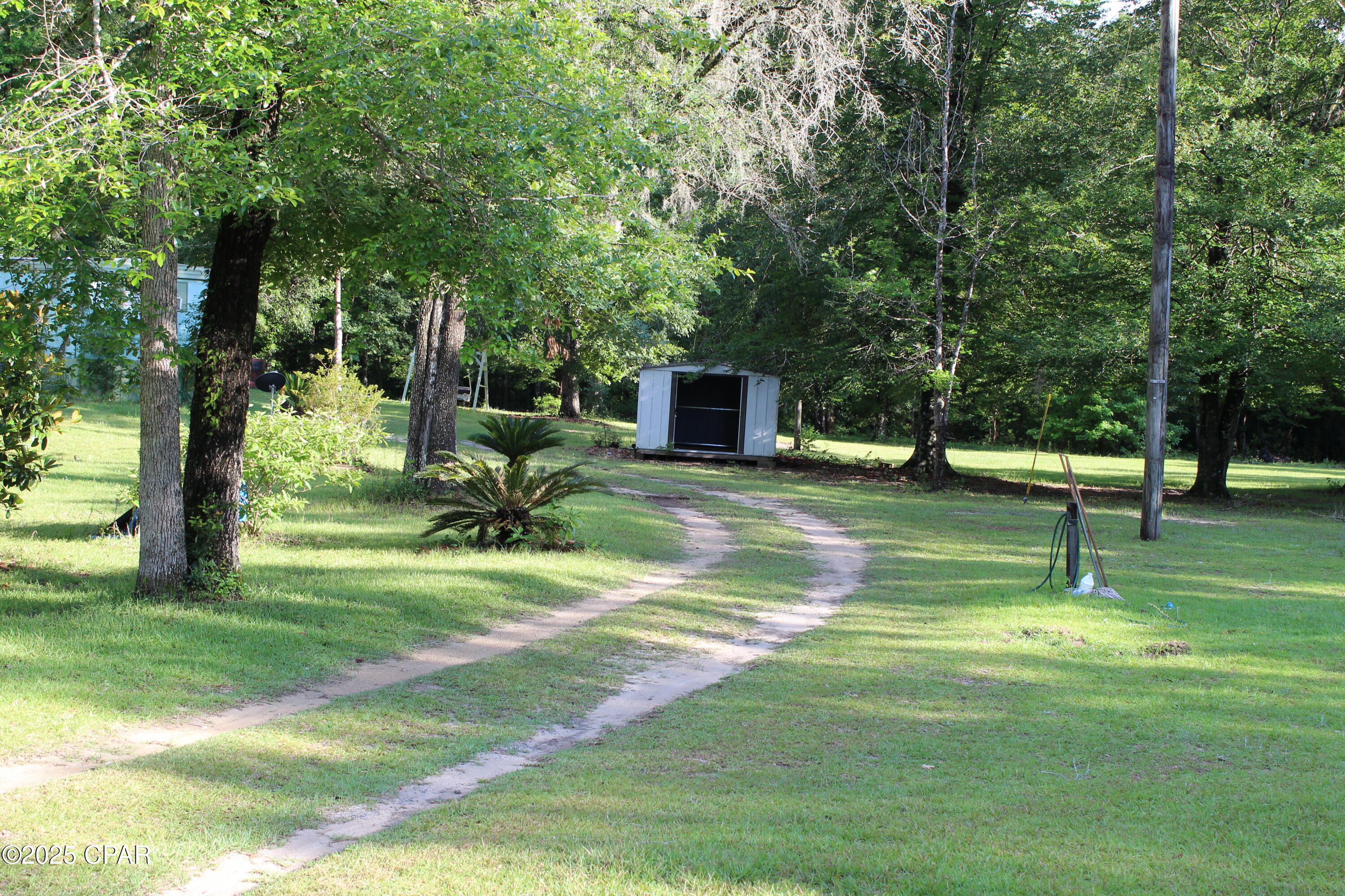 2461 Angelena Court, Chipley, Florida image 7