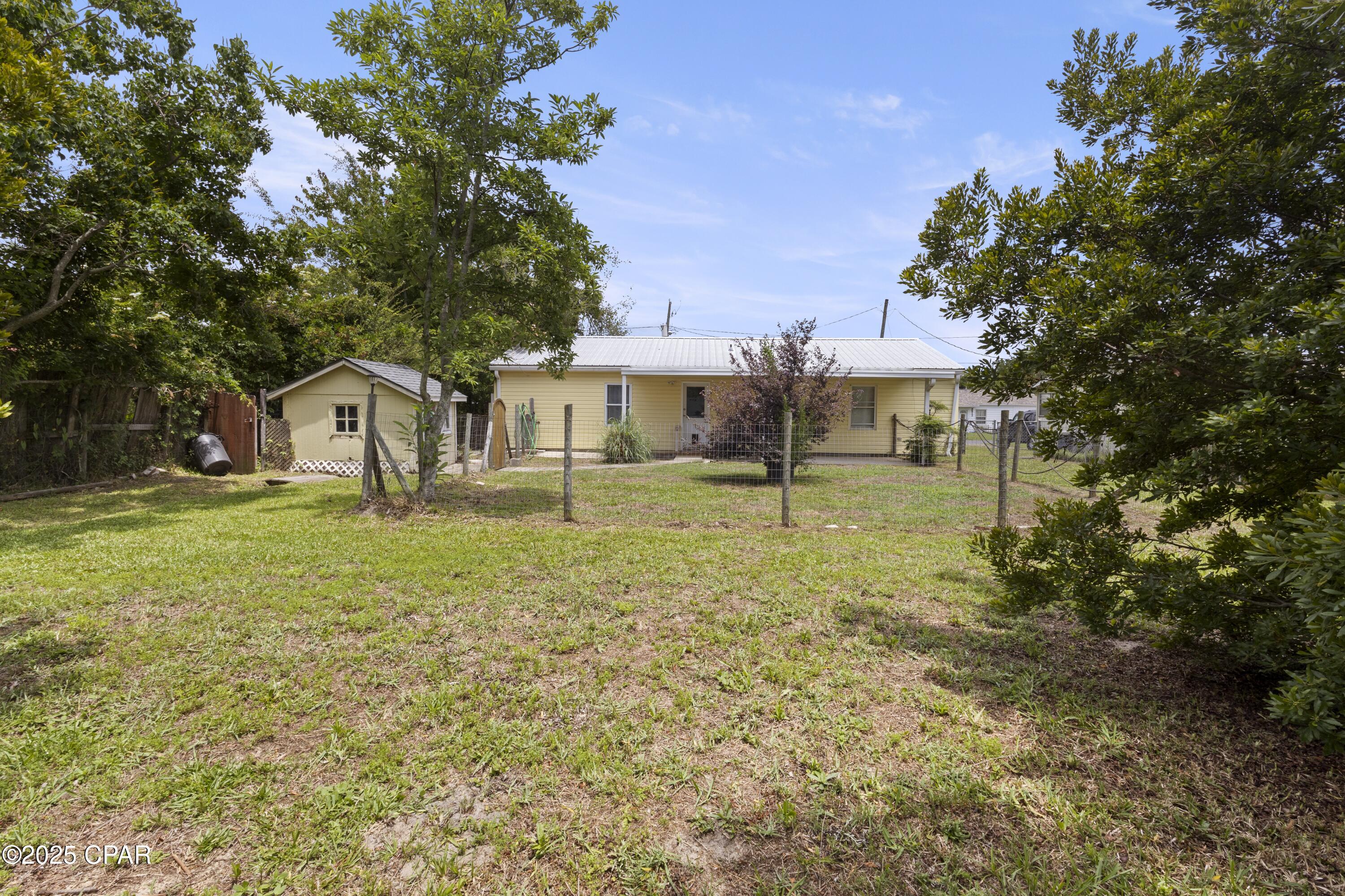 Image 20 For 815 Huntington Drive