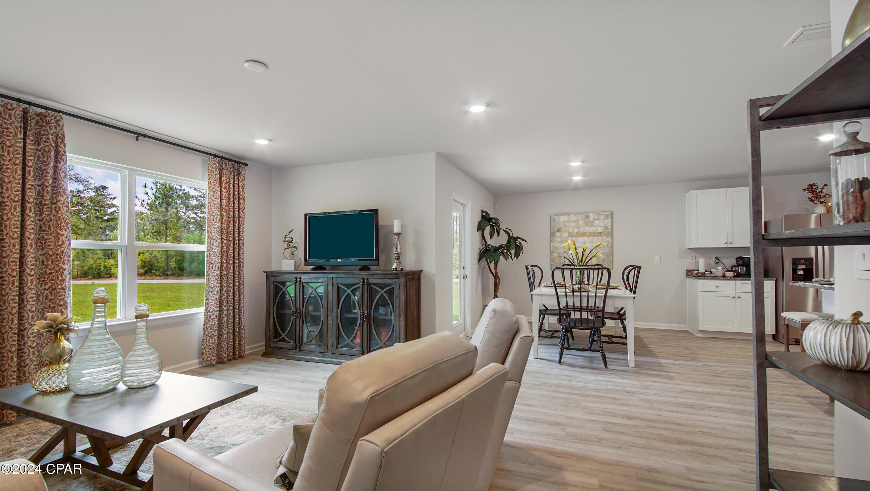 Image 12 For 4315 Country Club Boulevard