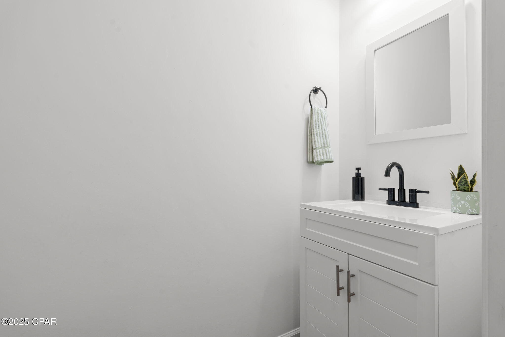 Image 11 For 2601 Willow Brook Drive