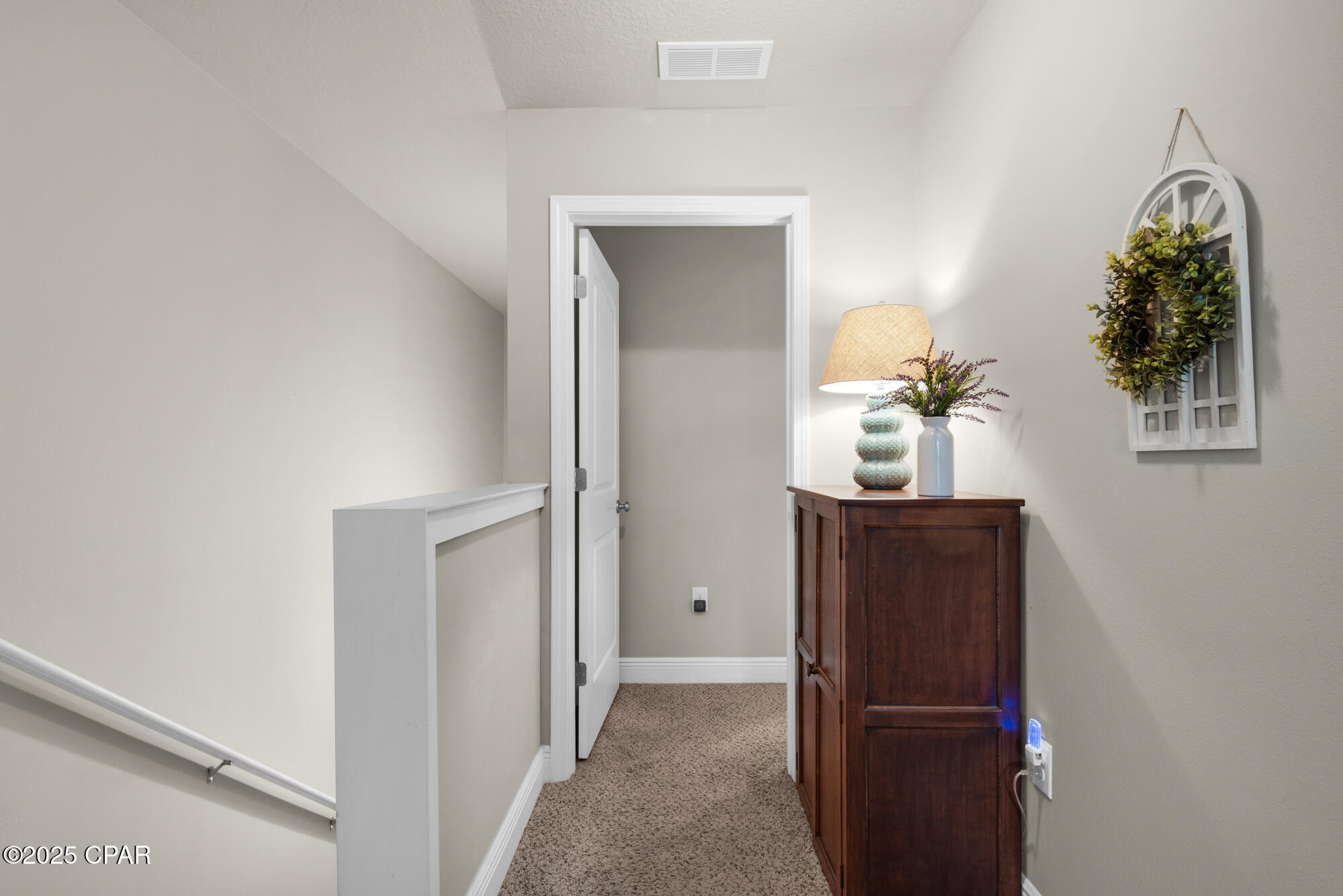 2065 Wilsons Plover Circle, Navarre, Florida image 13