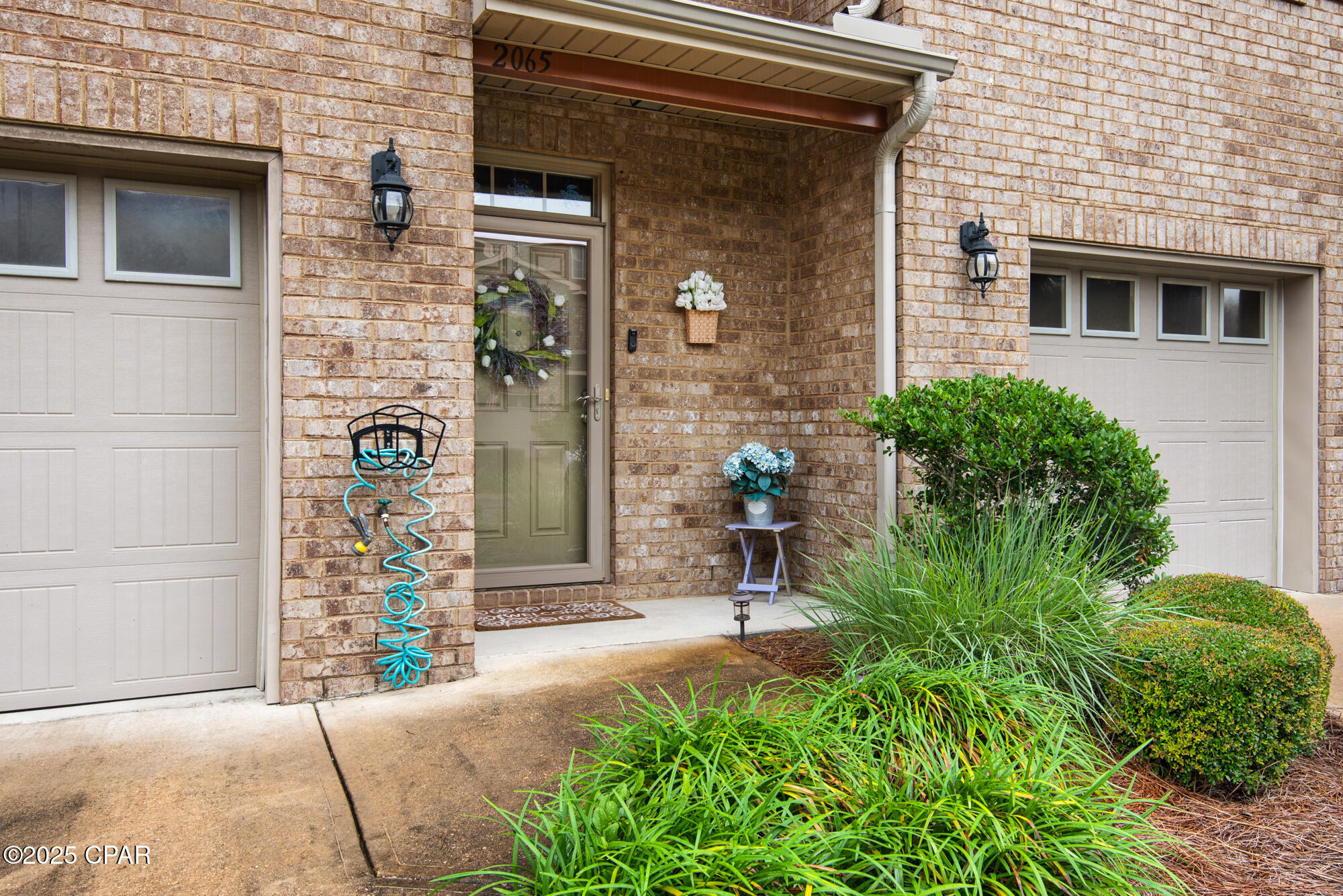 2065 Wilsons Plover Circle, Navarre, Florida image 3